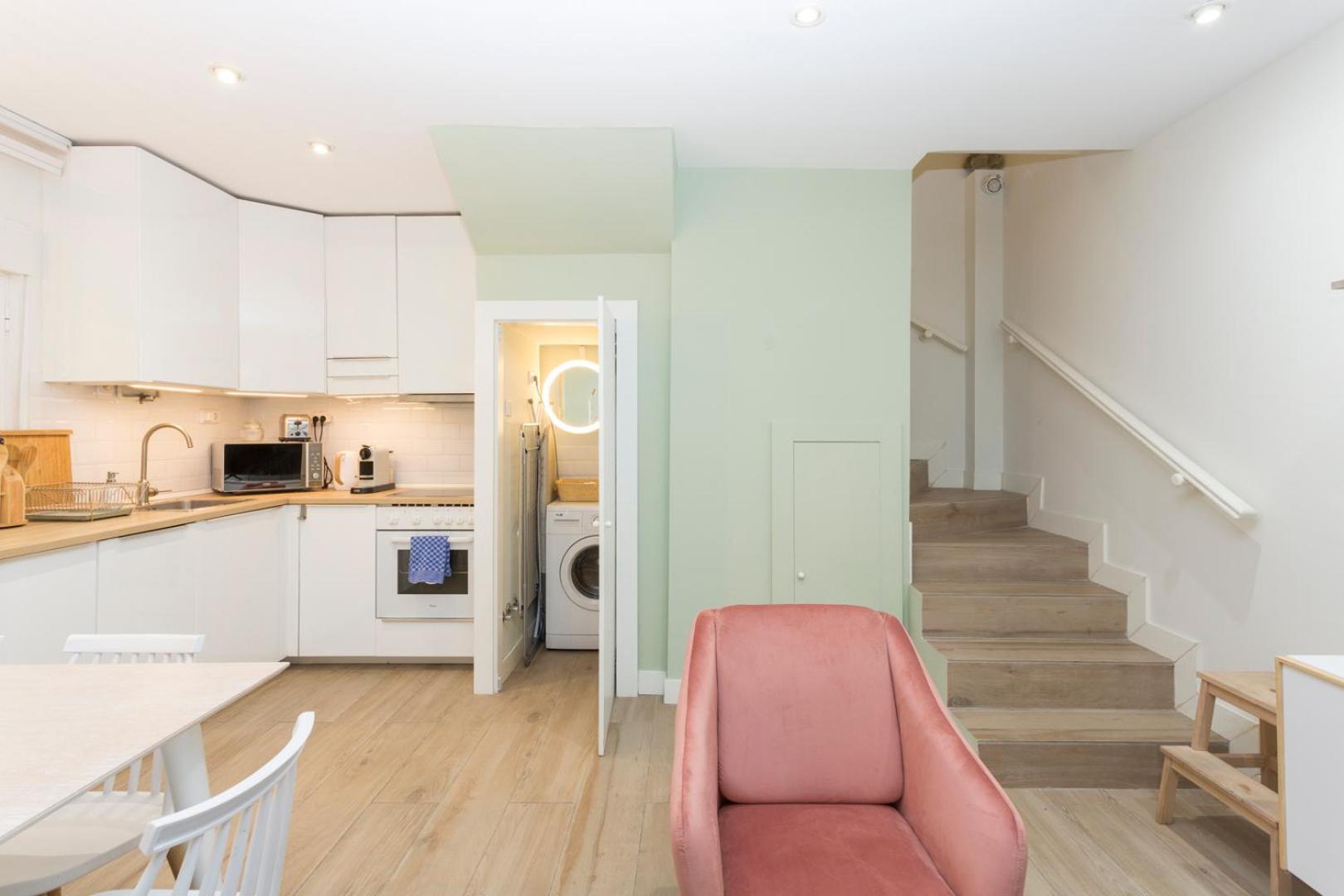 Amazing In Huertas Appartement *