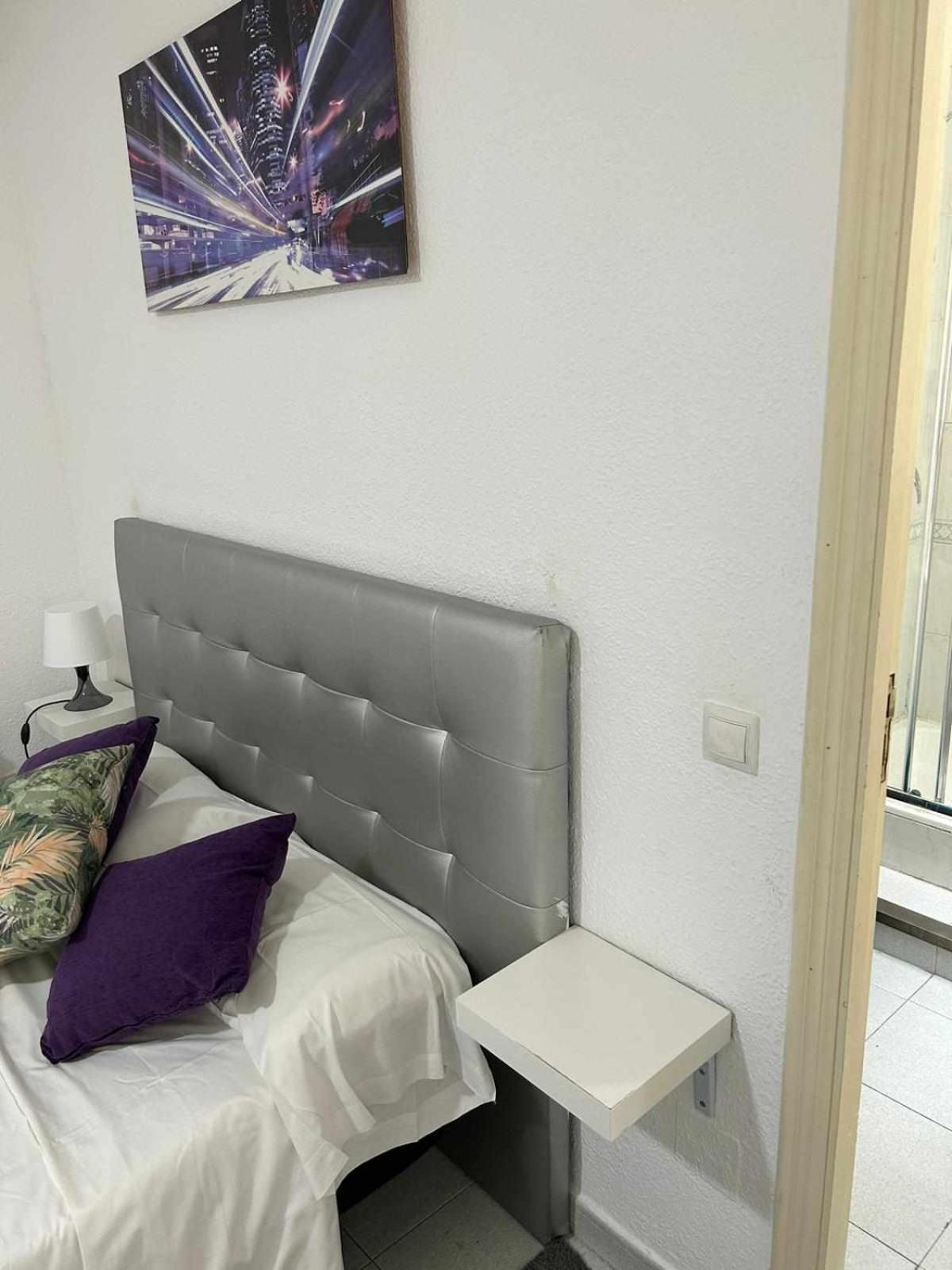 Estudio En Plaza Callao Apartamento