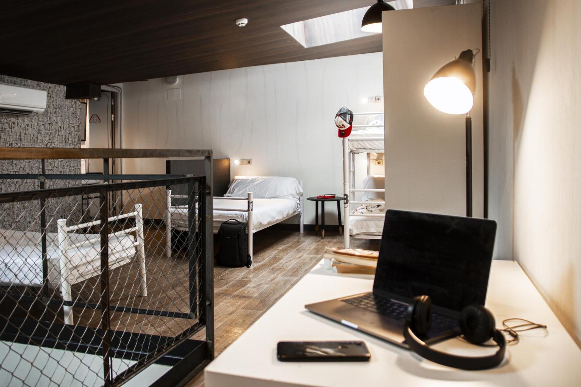 Hostel Room00 Chueca