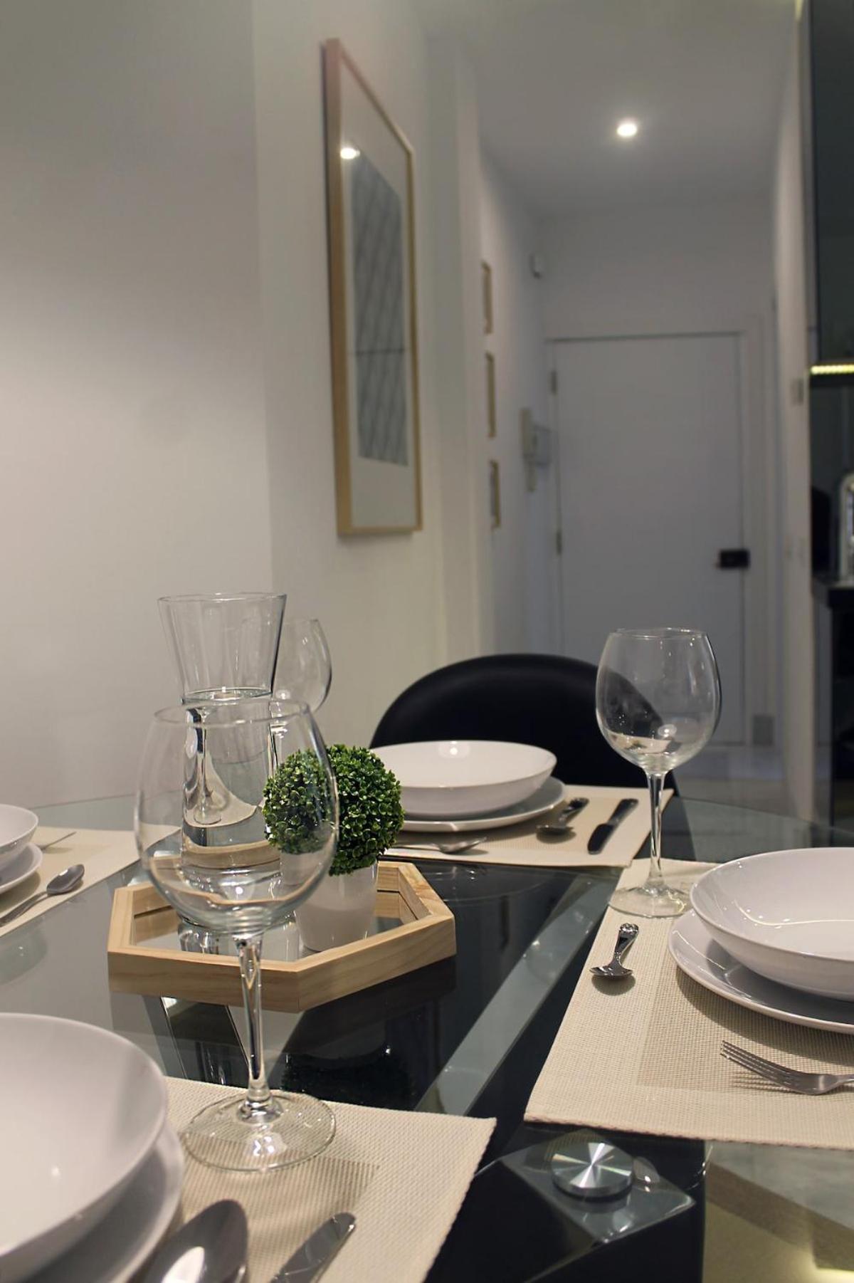 Apartamento Amazinn Places Embajadores Iii Madrid