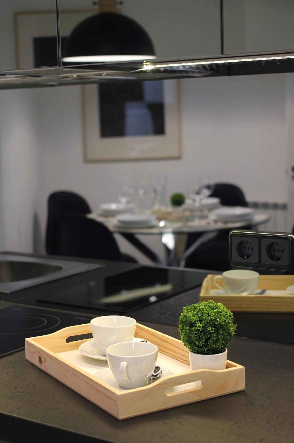 Apartamento Amazinn Places Embajadores Iii Madrid