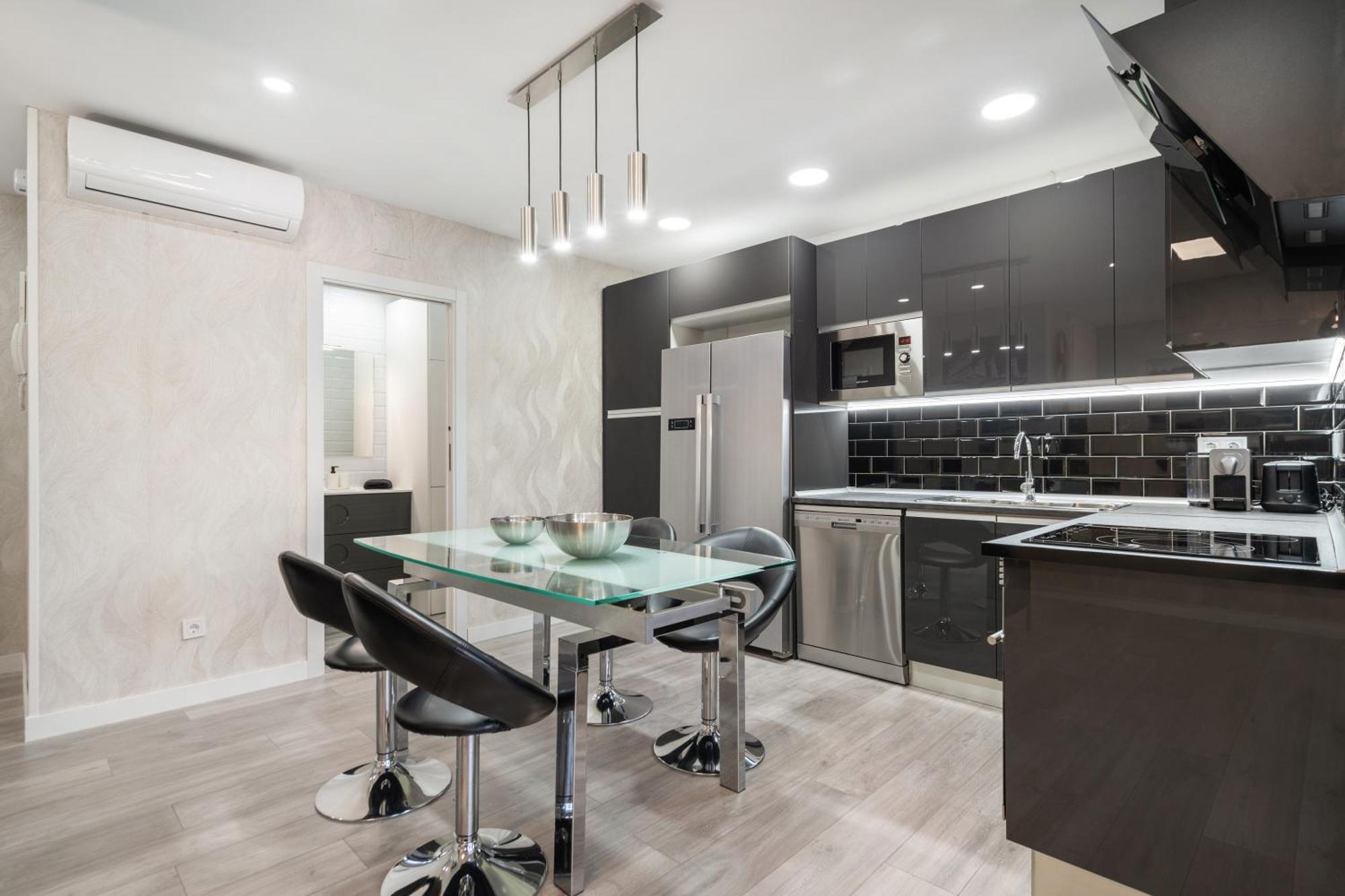 Plaza Espana Apartment *