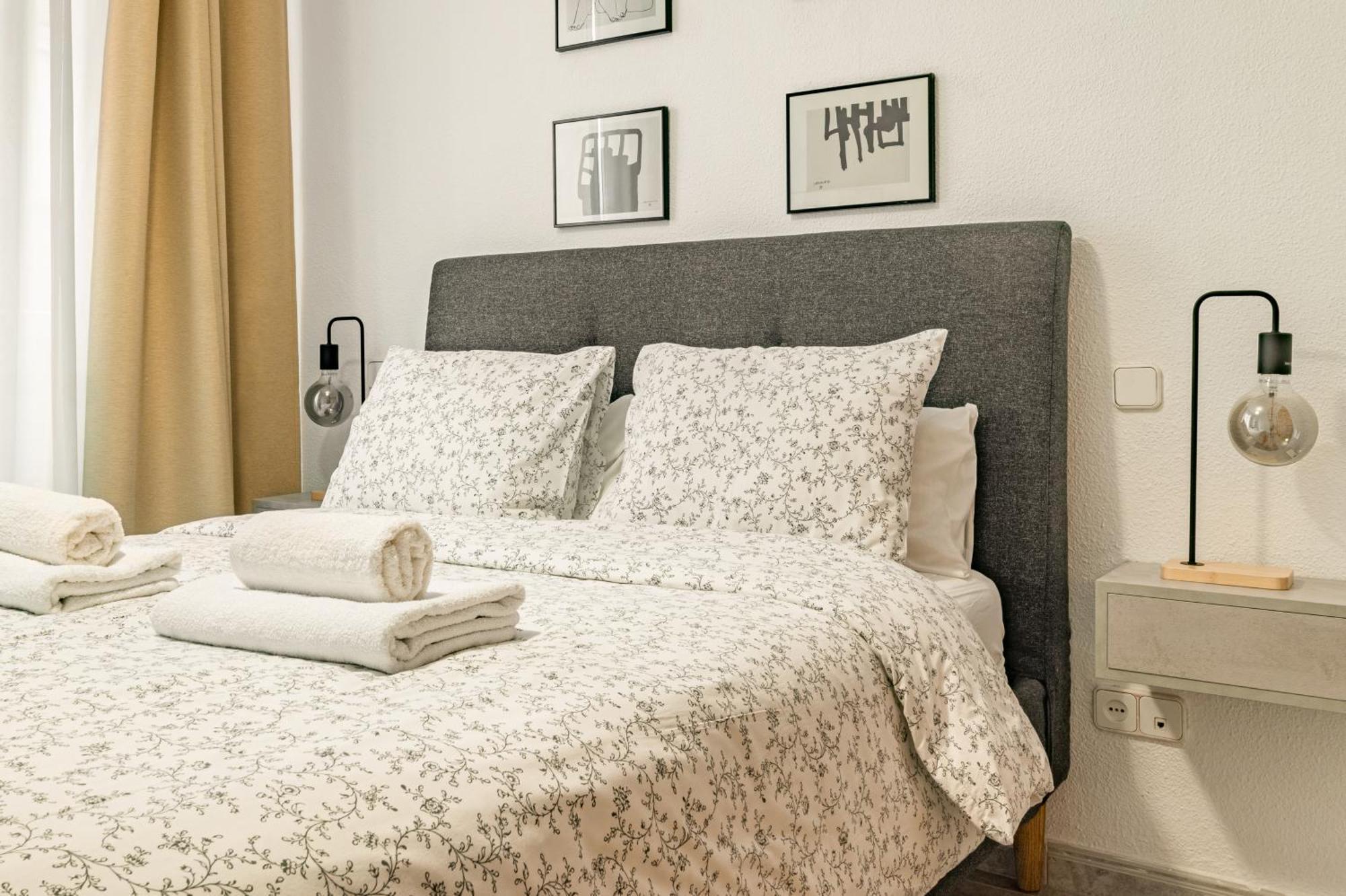 Gran Via Callao Malasana Apartment Madrid
