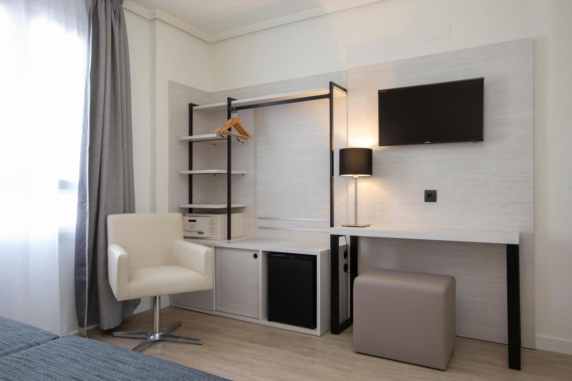 Porcel Ganivet Hotel 3*