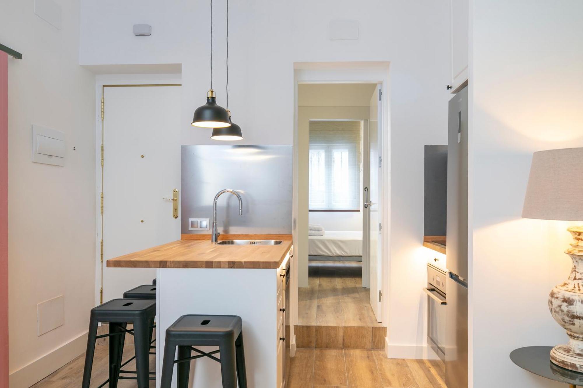 Plaza De Castilla Apartment *
