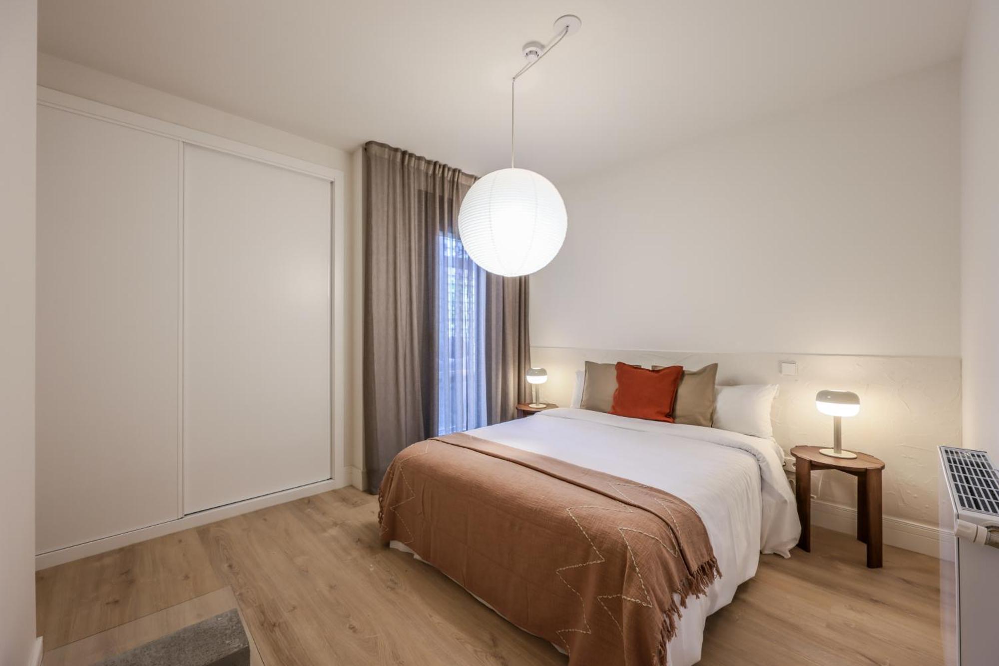 Amazinn Places Palacio Real Appartement