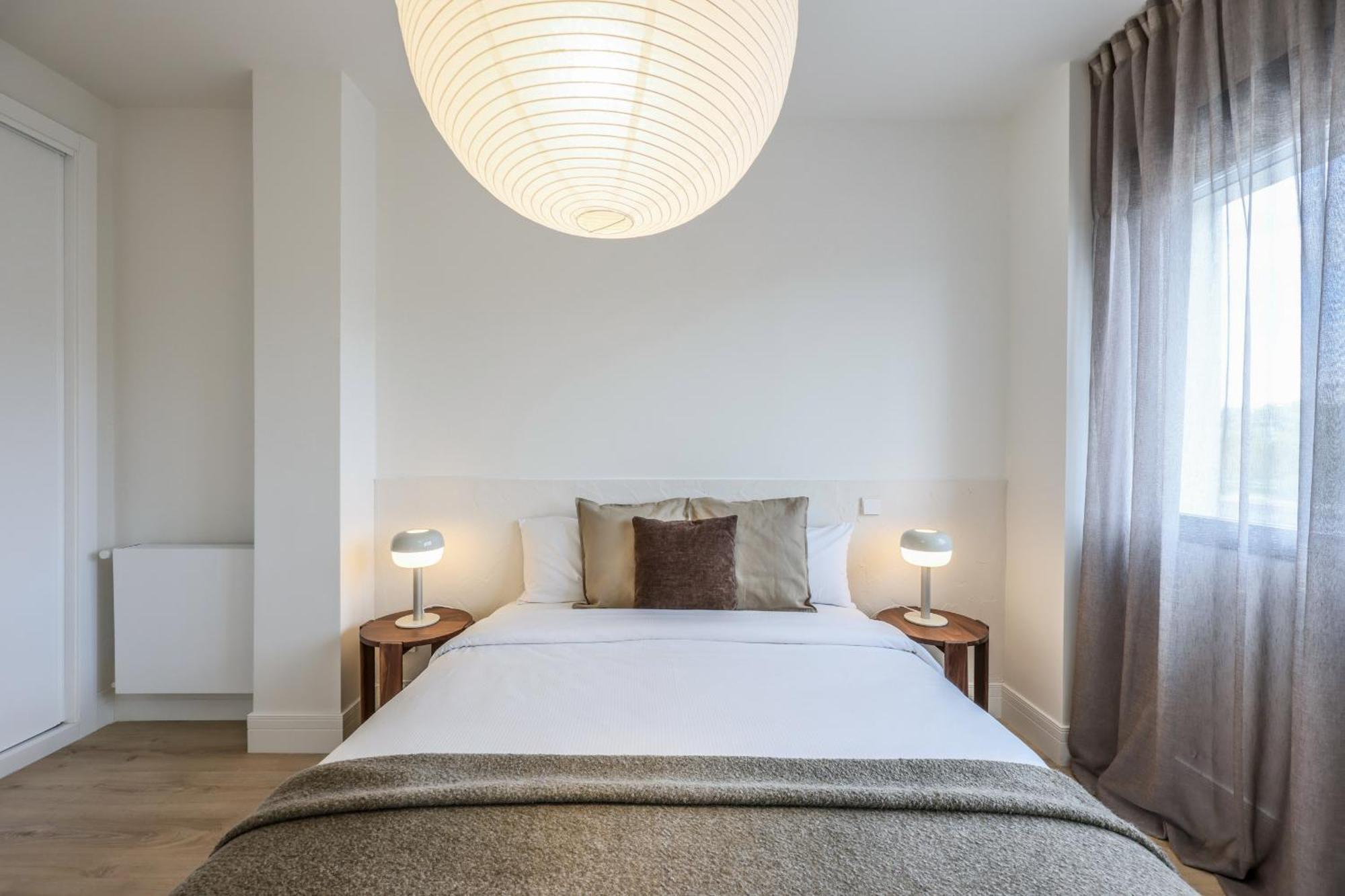 Amazinn Places Palacio Real Appartement
