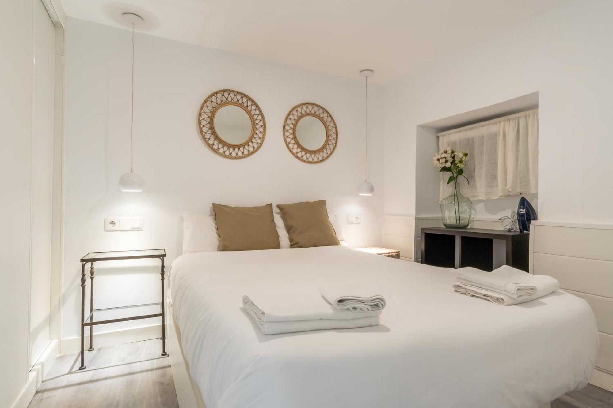 2 Bedrooms 1 Bathroom Furnished - Malasana - Modern In Downtown Area - Mintystay Apartamento Madrid