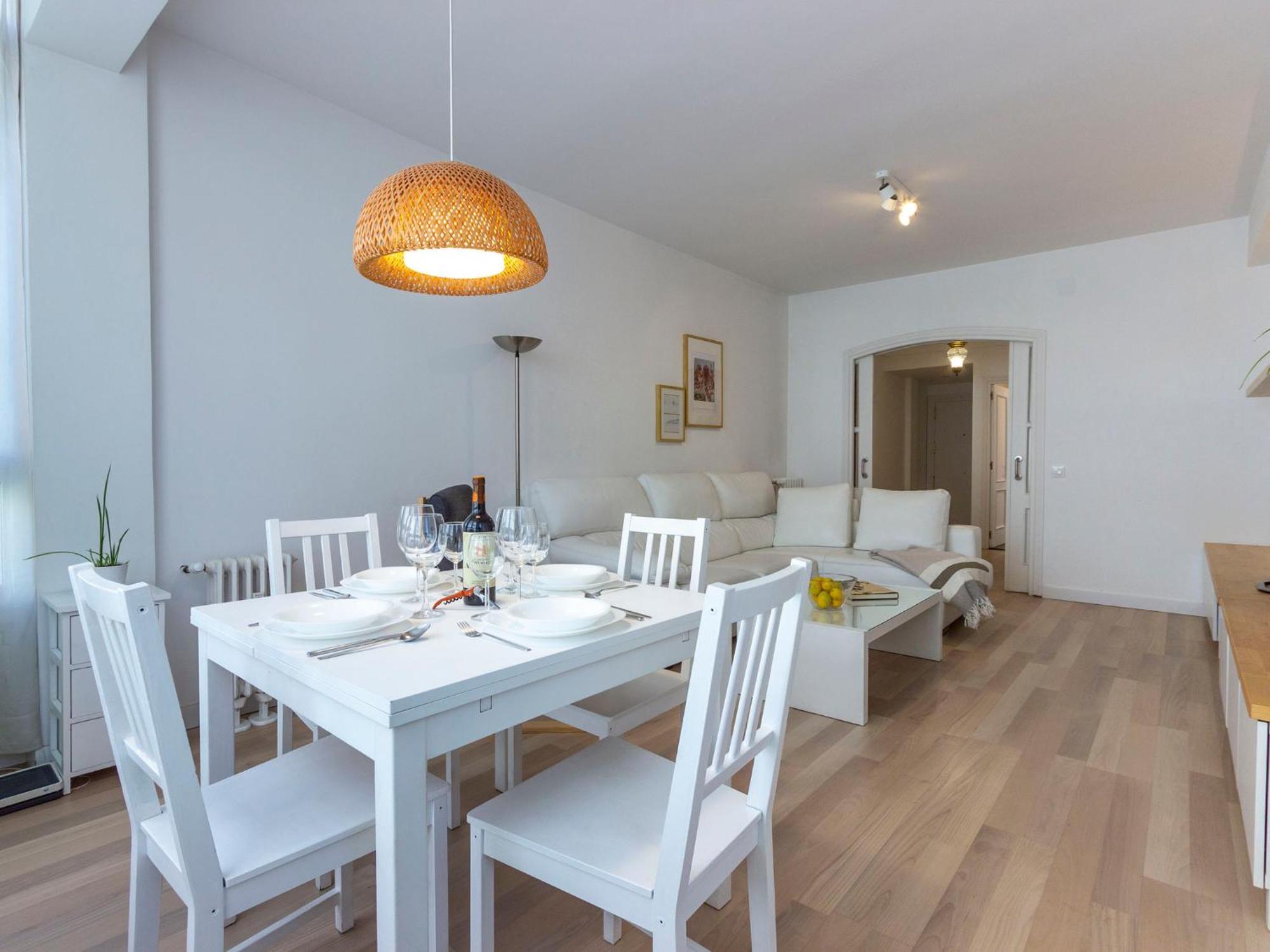 Chamartin-ciudad Ramos Carrion By Interhome Apartamento Madri