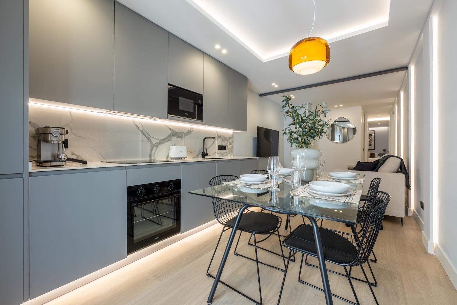 Appartement Gran Via I Calle De Silva 2br 2bh