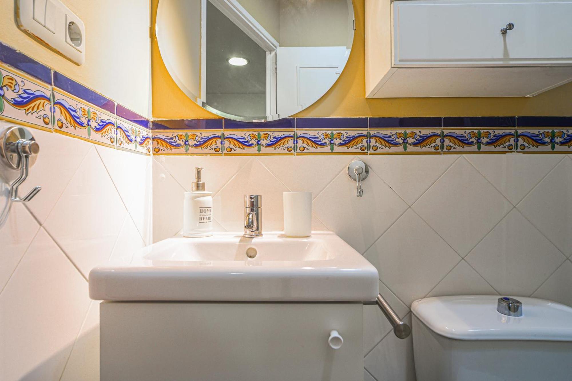 Apartamento El Prado Historic Center Madrid