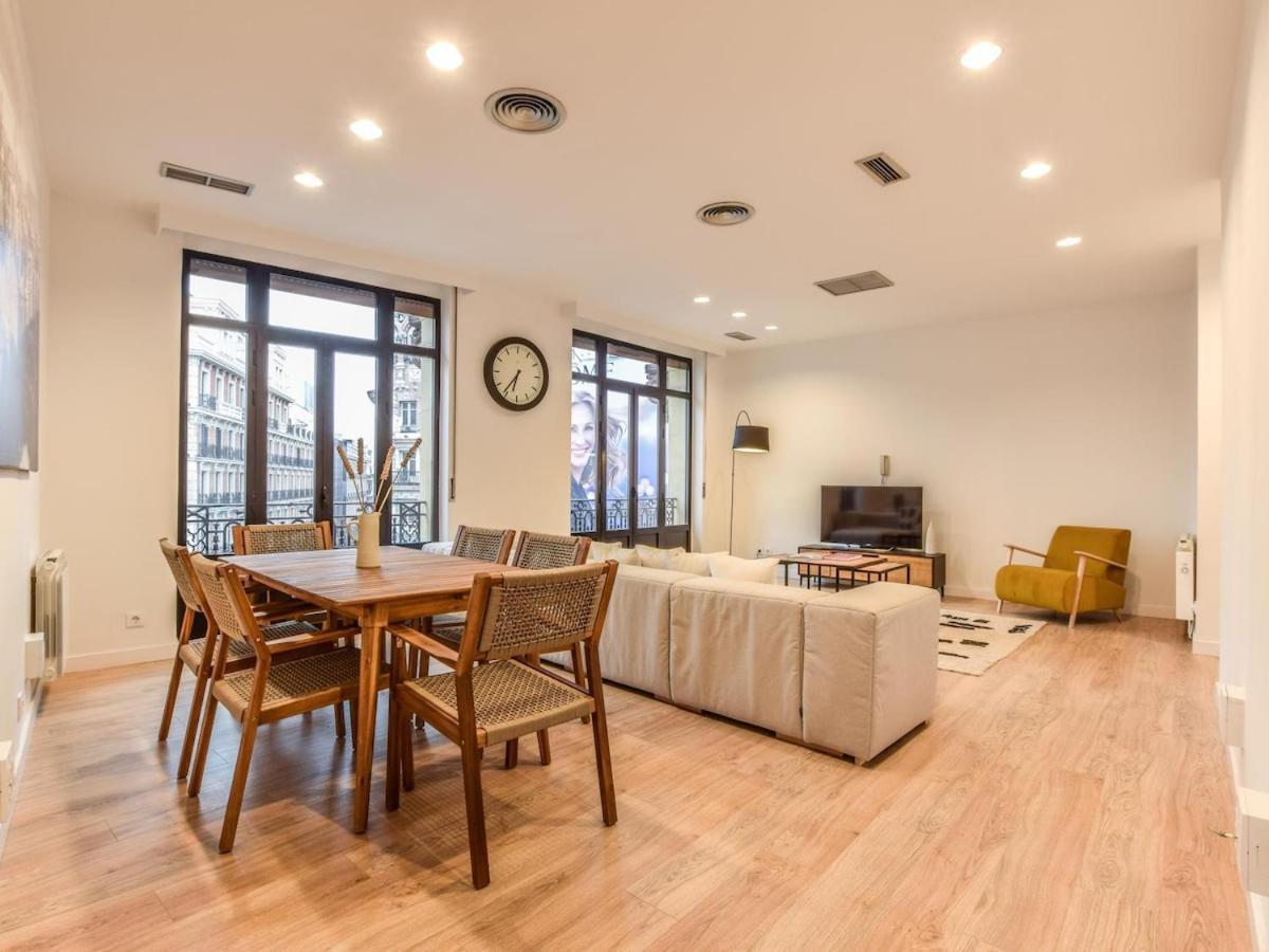 Apartamento En Plaza De Canalejas Apartamento