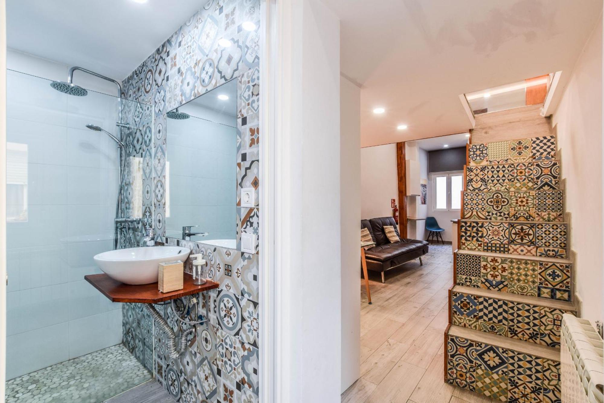 Apartamento Loft Reformado En Chueca 4 Personas Alquiler Temporal *