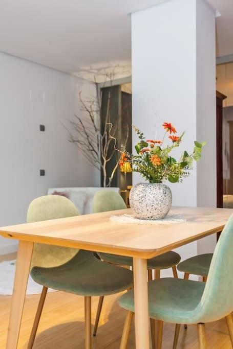 Apartment Atocha, Precioso Piscina Y Parking At Lavapies *