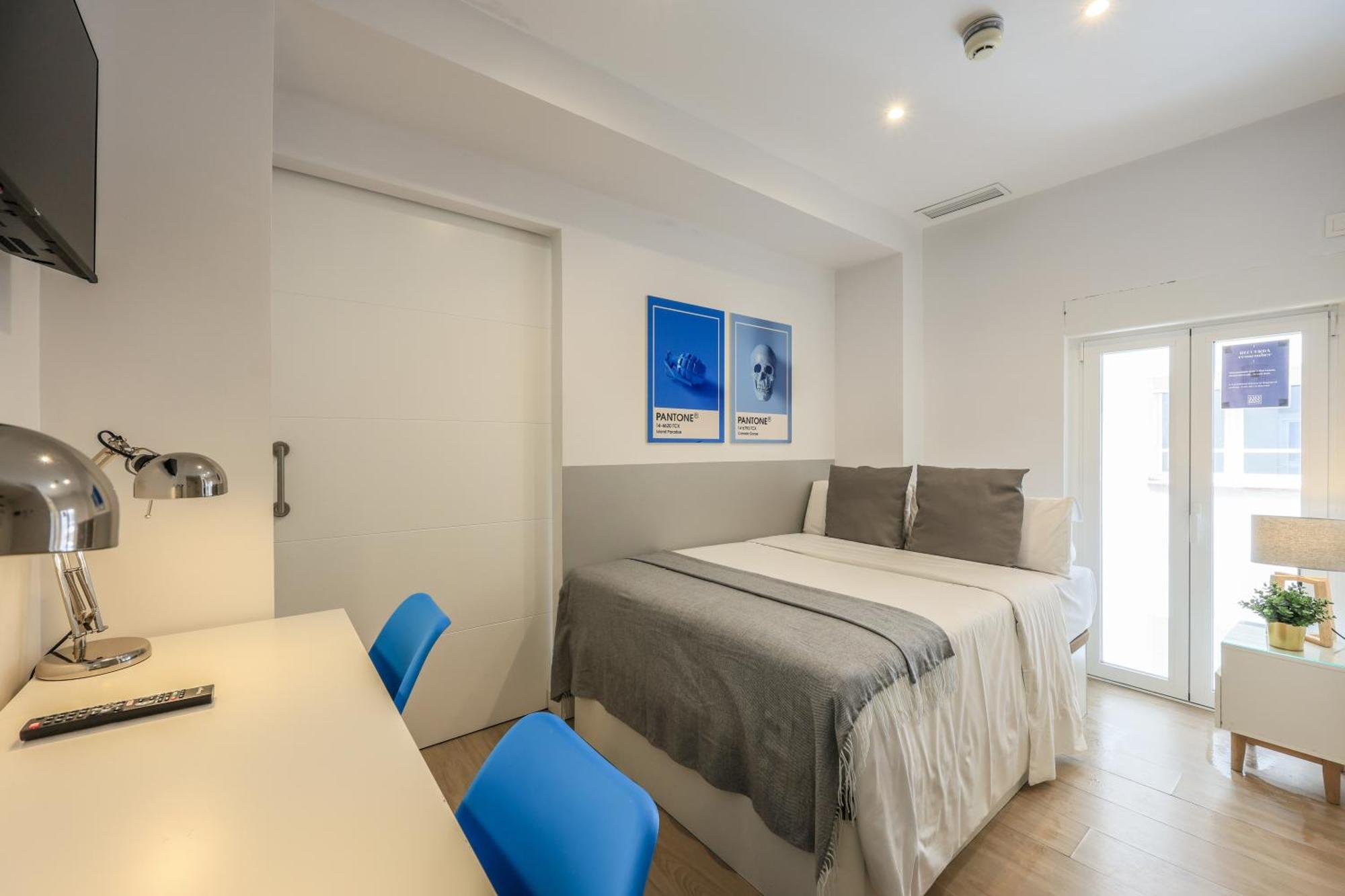 Amazinn Places Blasco De Garay 102 Madrid