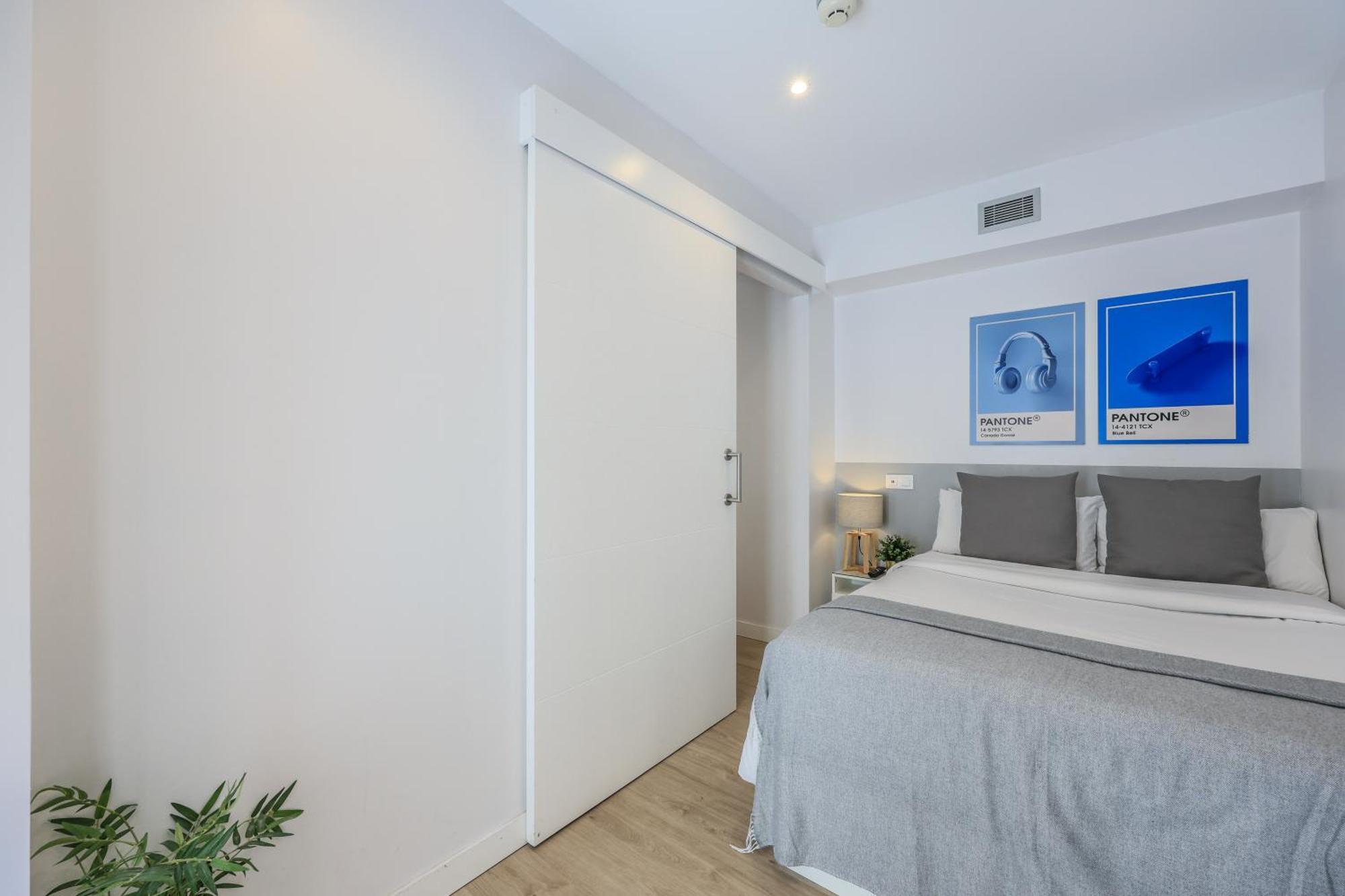 Amazinn Places Blasco De Garay 102 Guest house Madrid