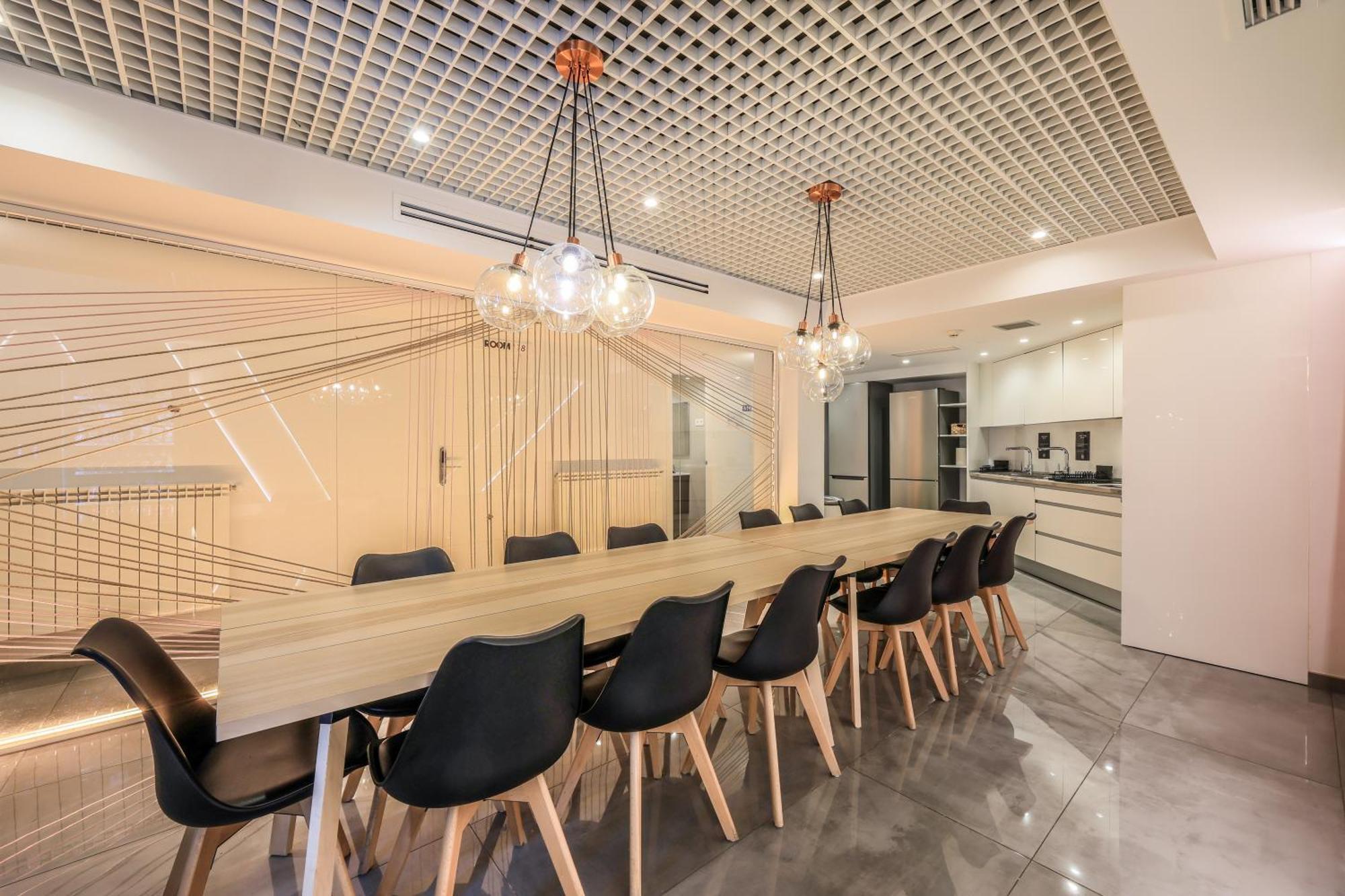 Guest house Amazinn Places Blasco De Garay 102 Madrid