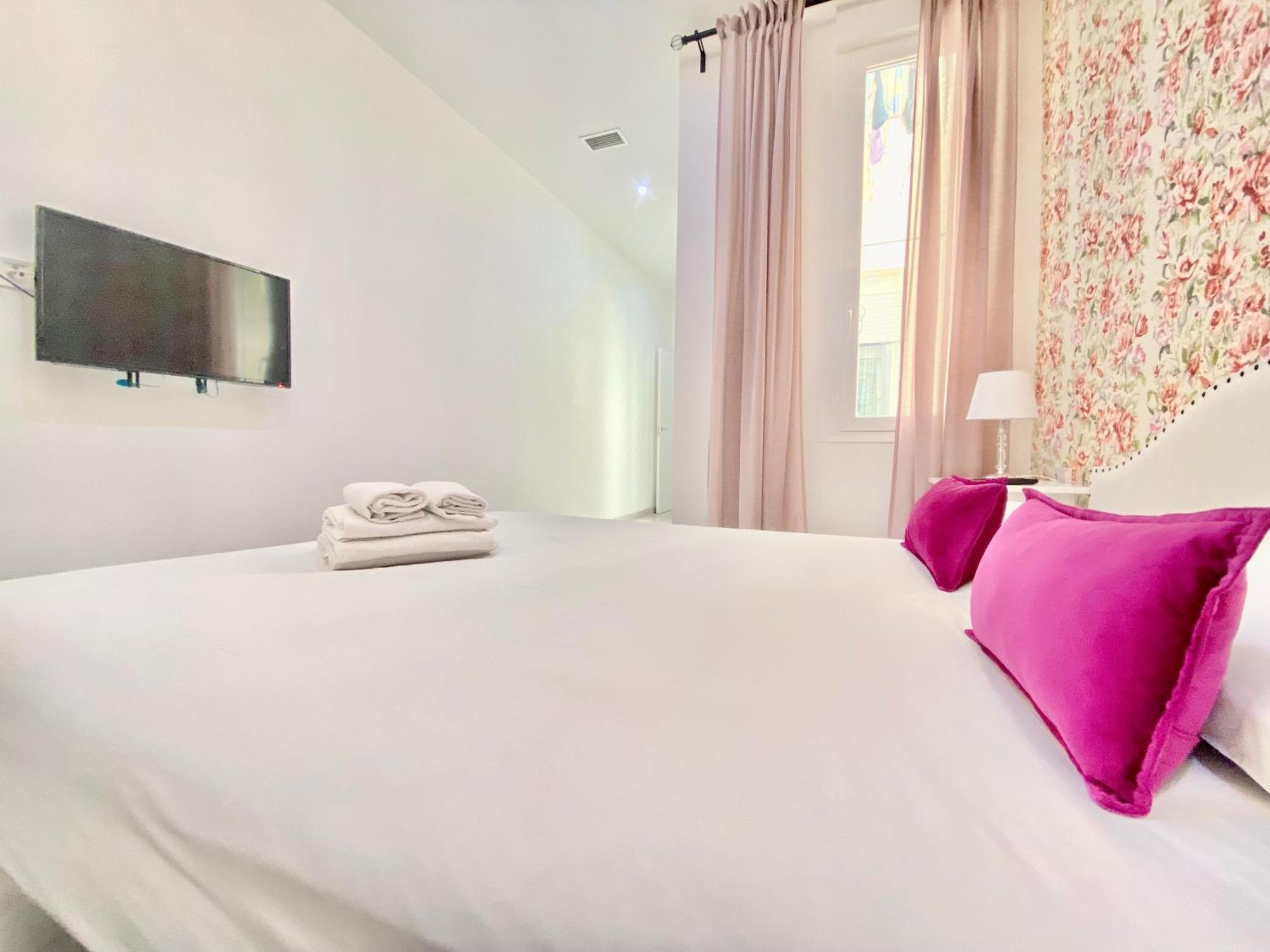 Charming Puerta Del Sol Center - 6 Bedrooms Appartamento Madrid