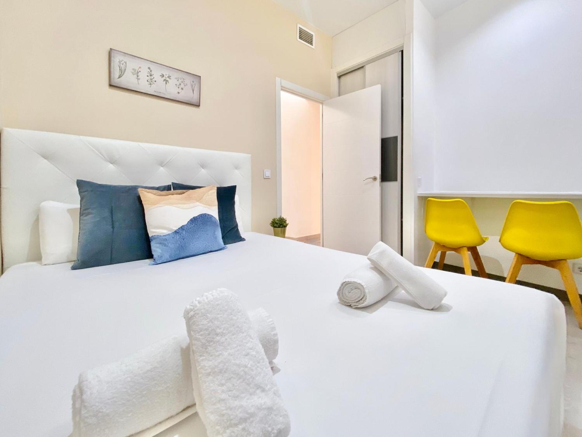 Charming Puerta Del Sol Center Appartement