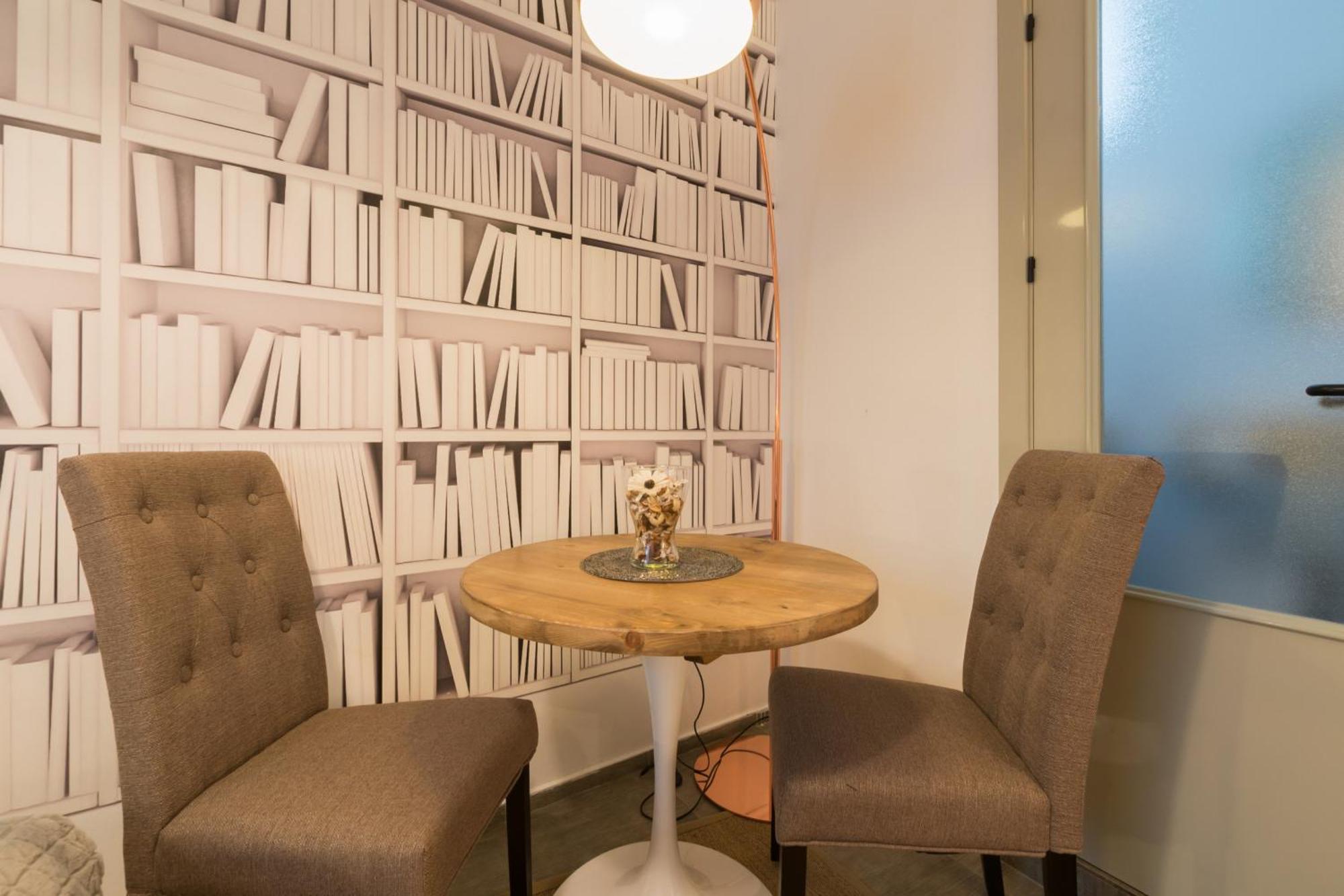 Mit House Santa Ana Boutique Ii En * Madrid