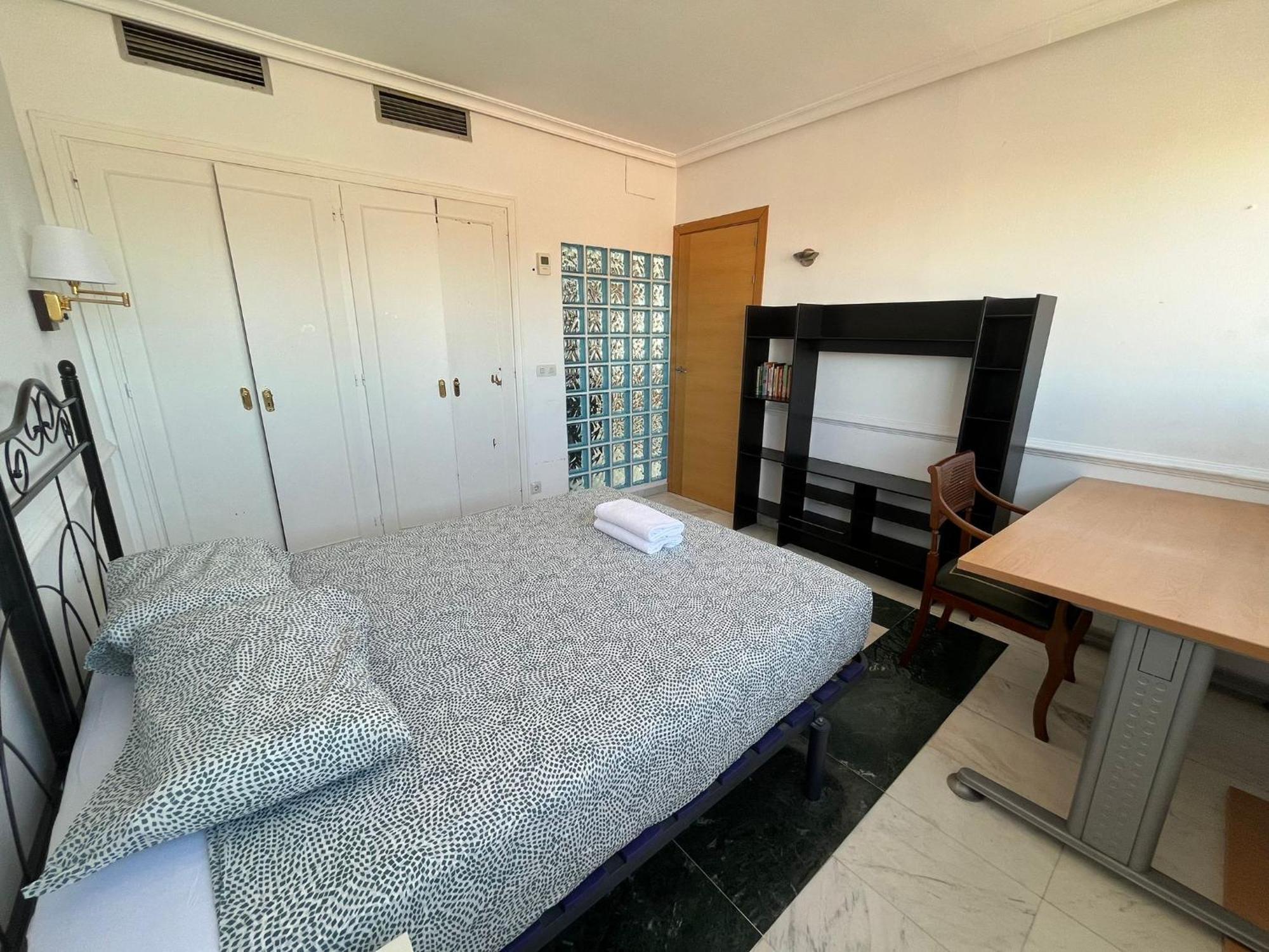 Pisos Con Piscina De Temporada Corta Apartamento Madri