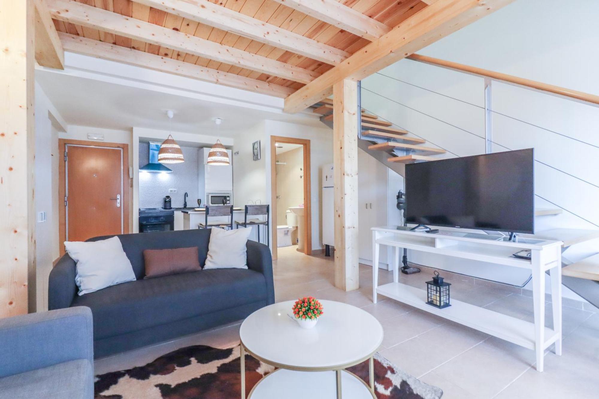 Bright Duplex For Families-vicalv Apartment Madrid