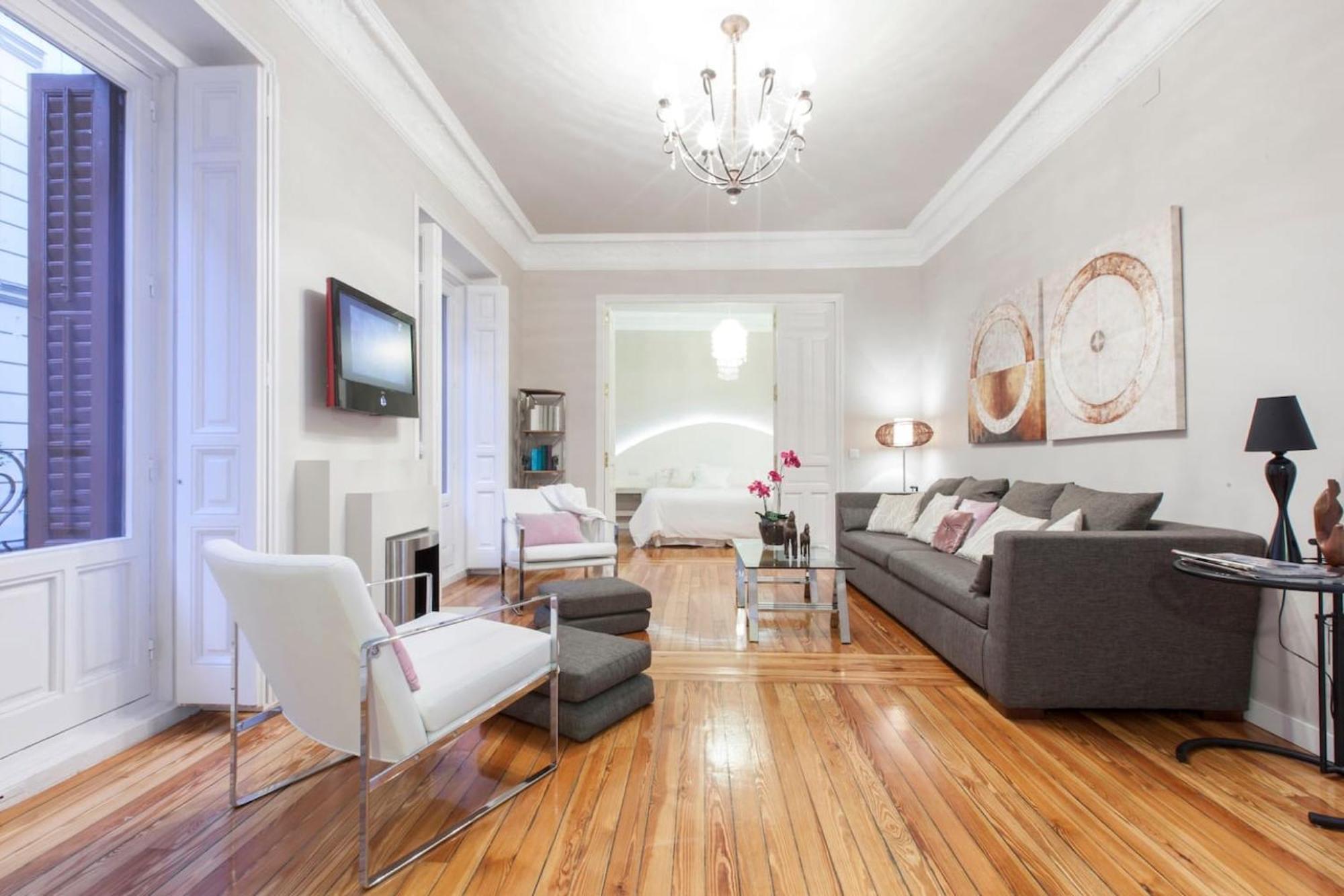 Apartment Charming Gran Via Luna *