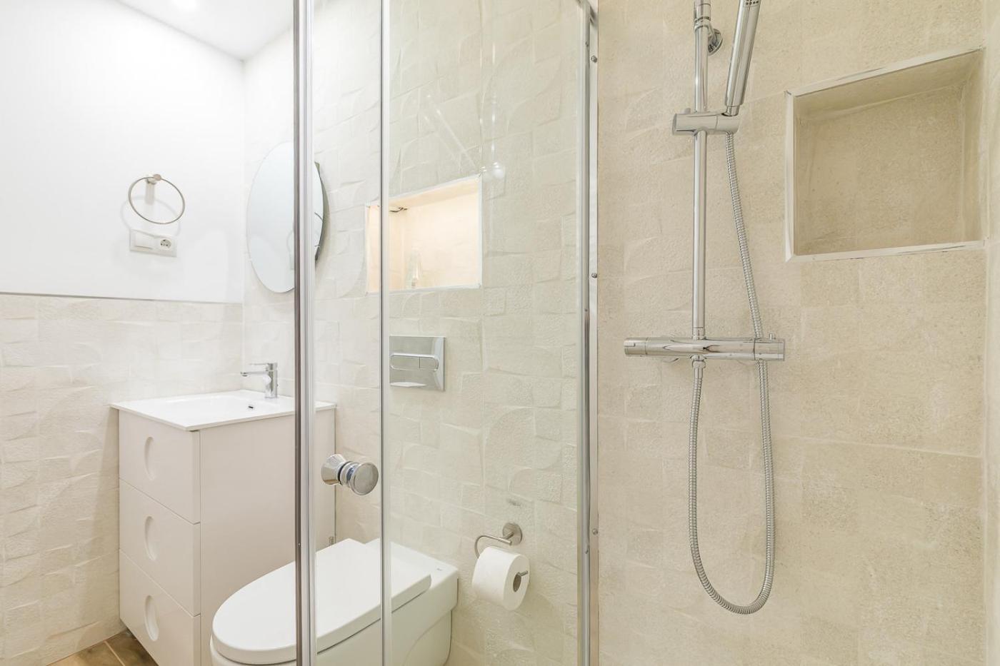 Arturo Soria Apartments1 * Madrid