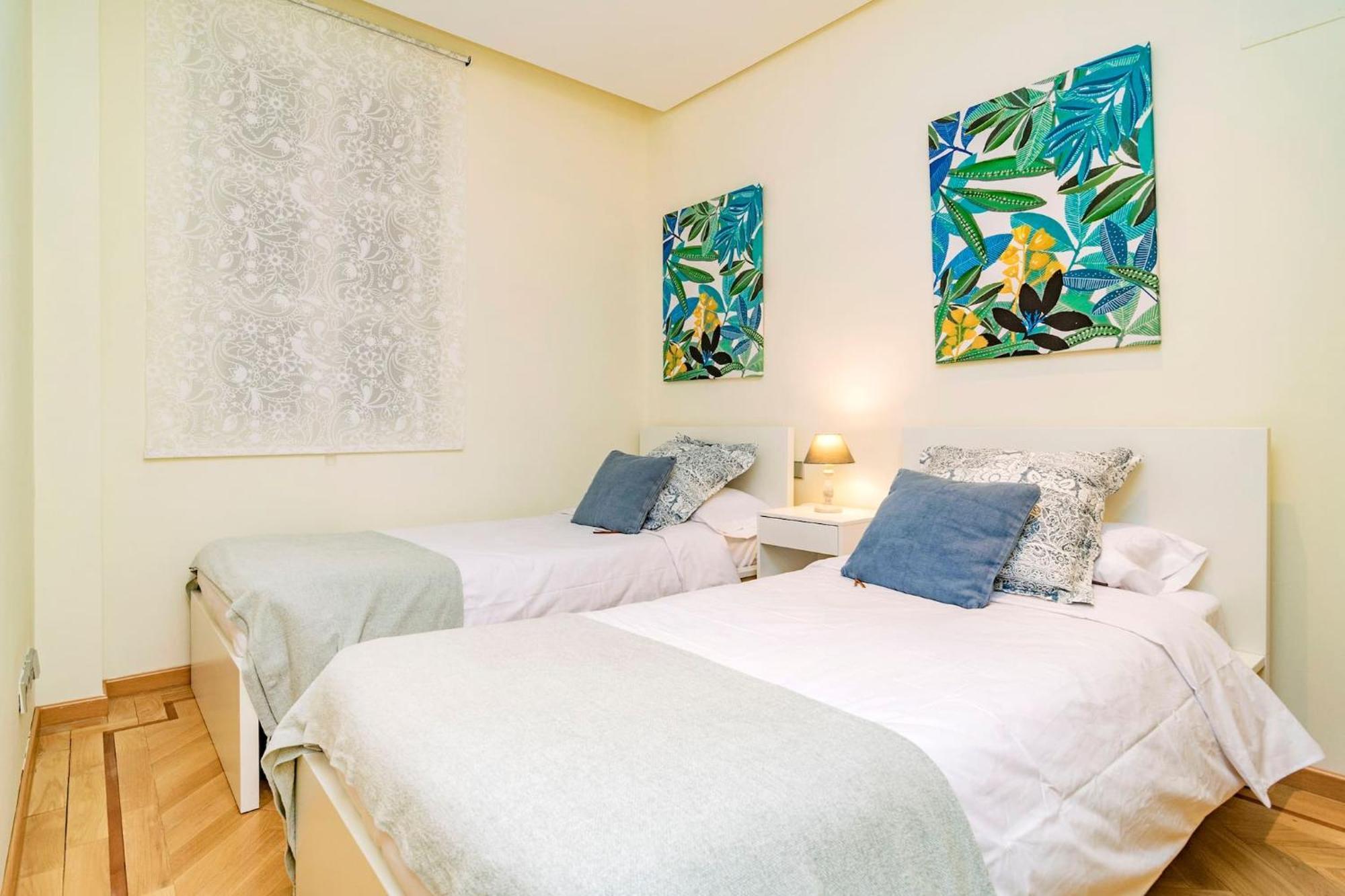 Velazquez Apartment *