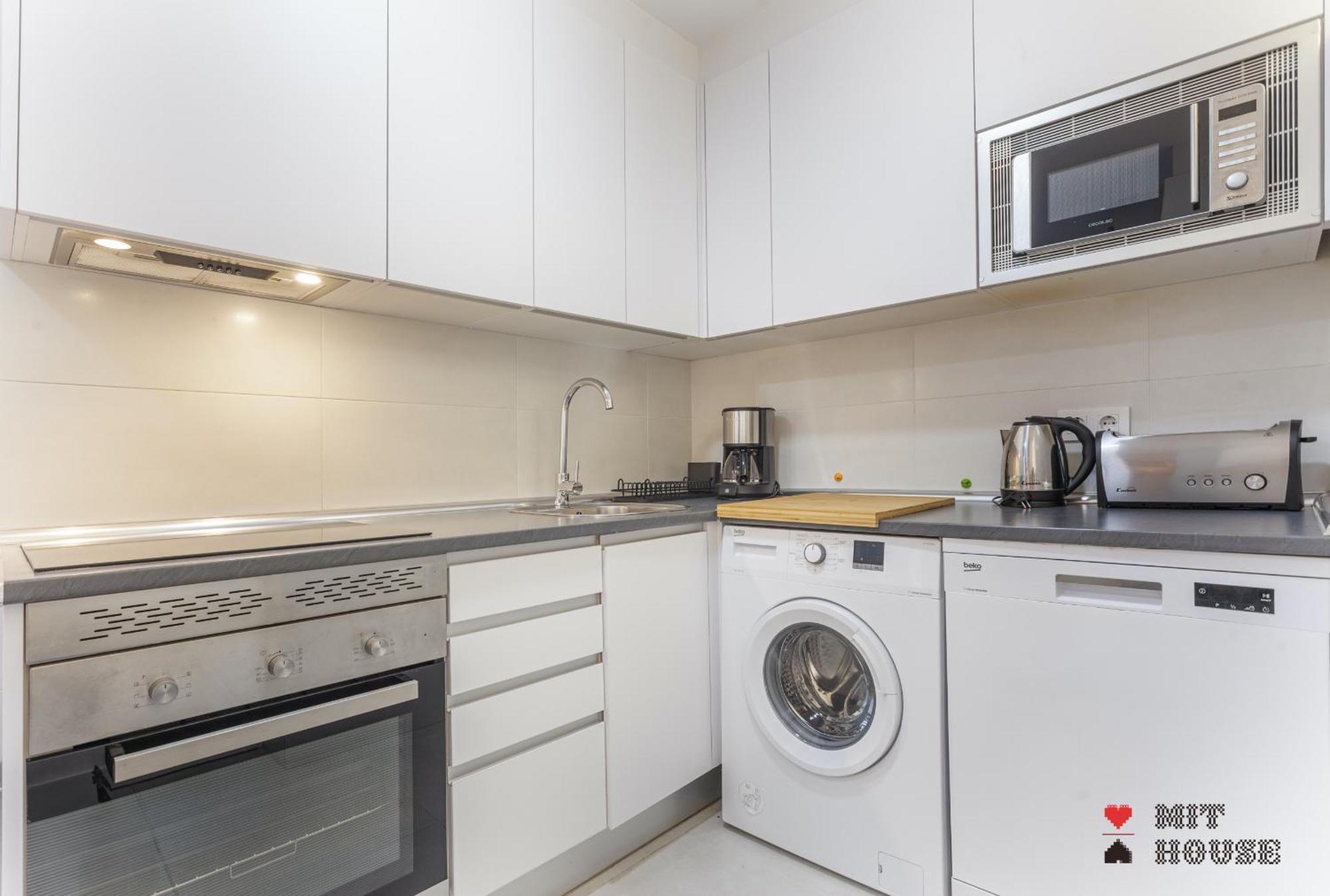 Mit House Latina En Apartamento Madrid