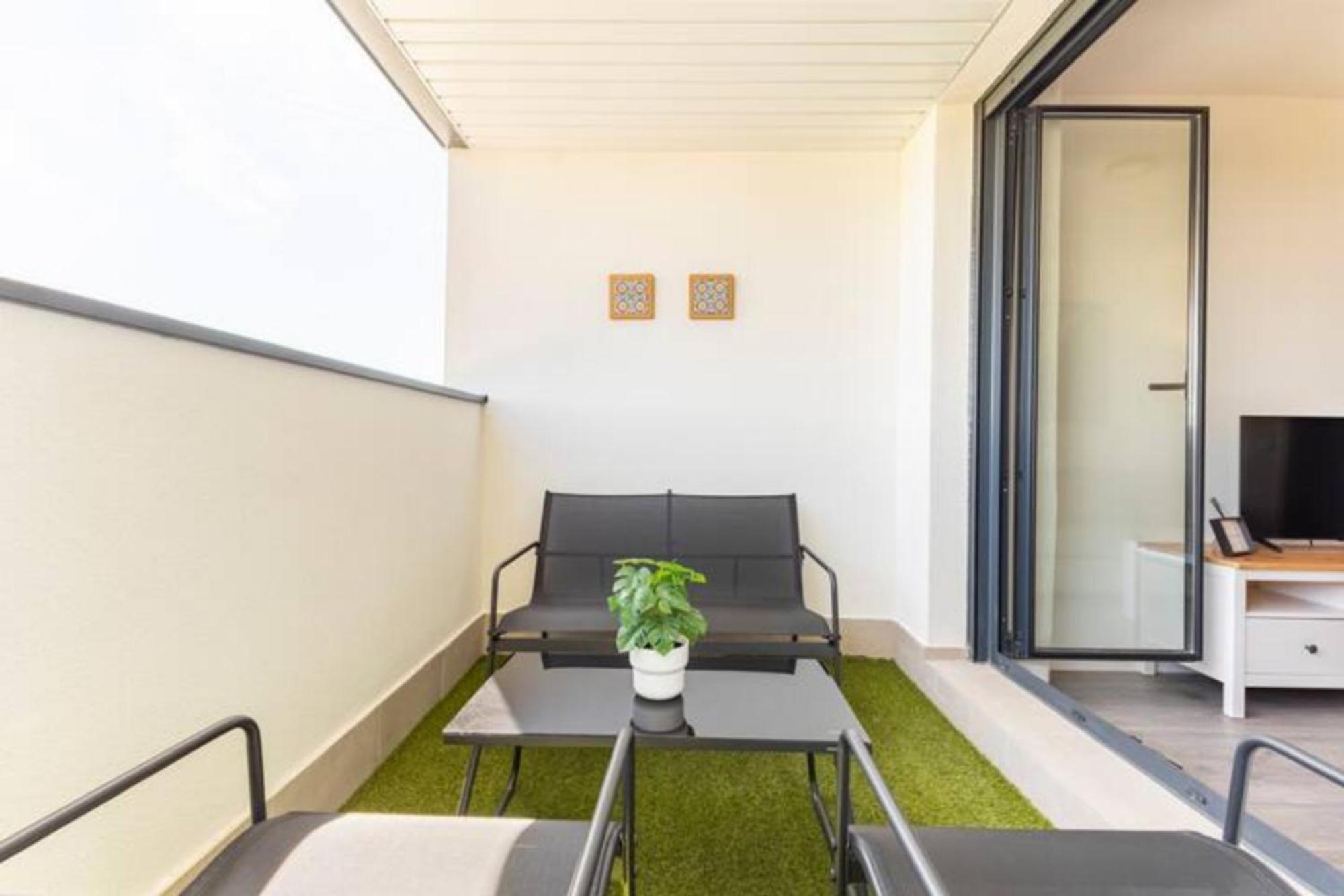 Apartamento Piso Climatizado Y Parking *