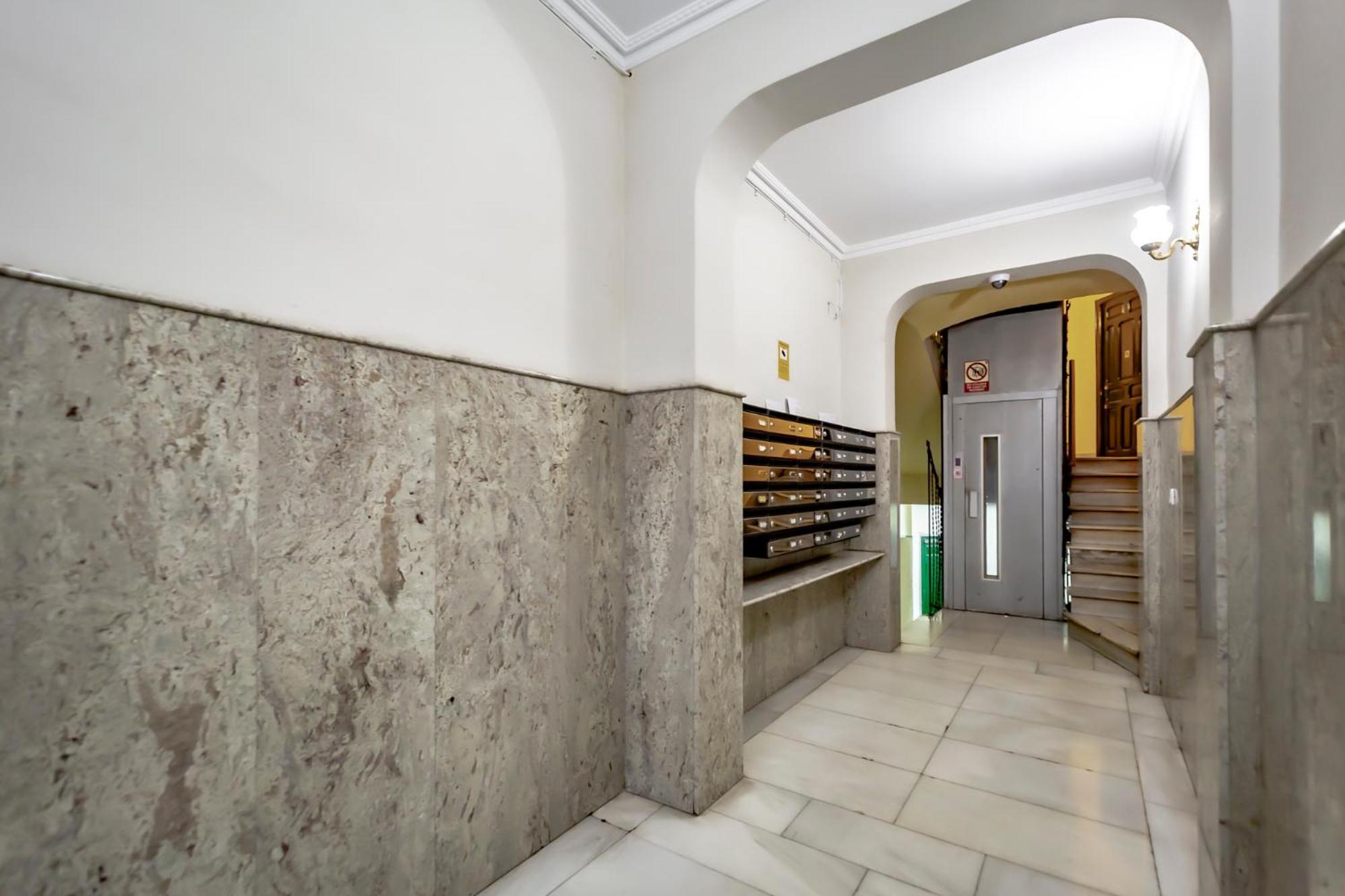 Apartamento Moderno En Barrio Salamanca By Exyca Apartment *