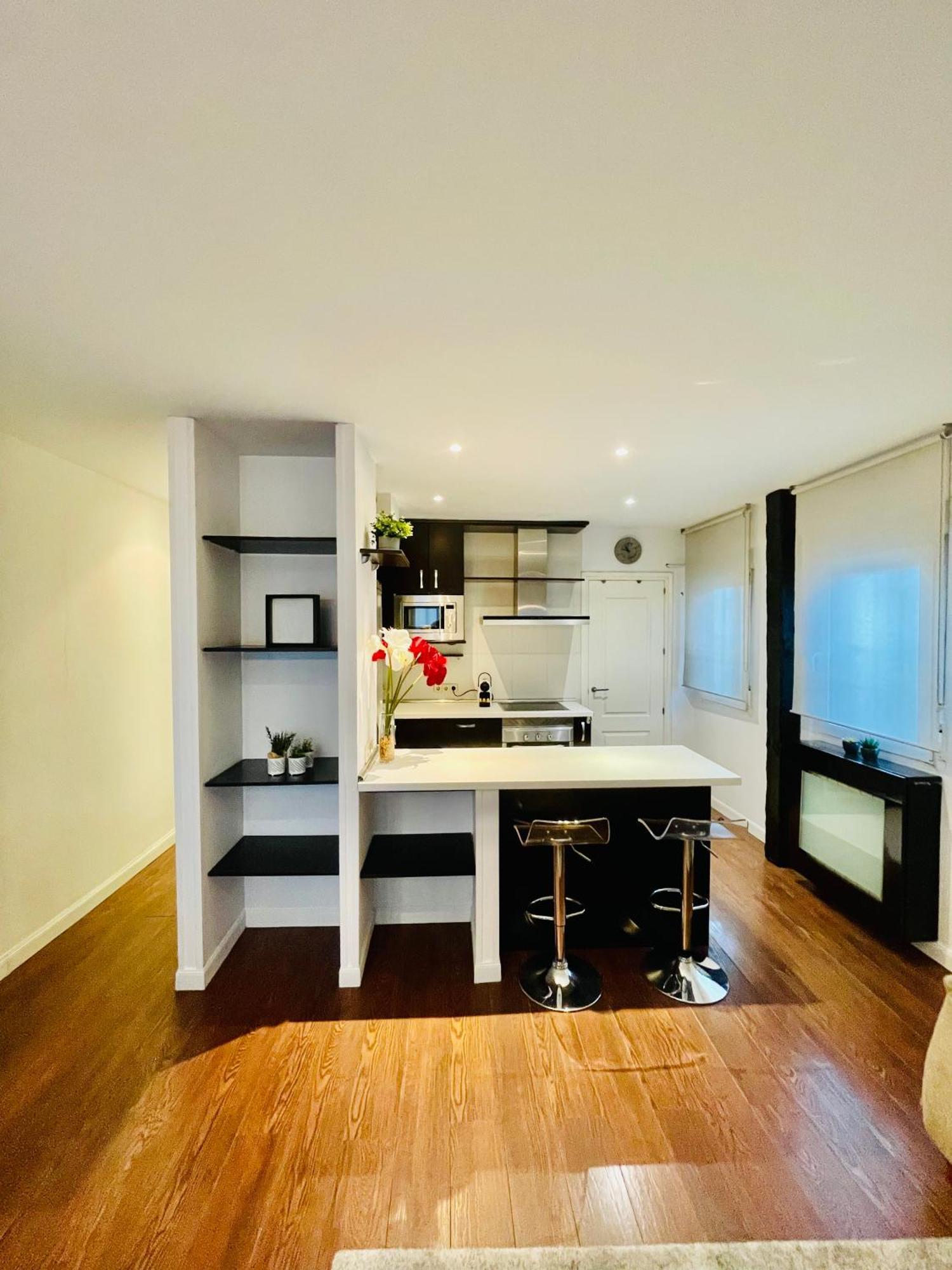 Cuatro Torres, Apto 2 Apartment