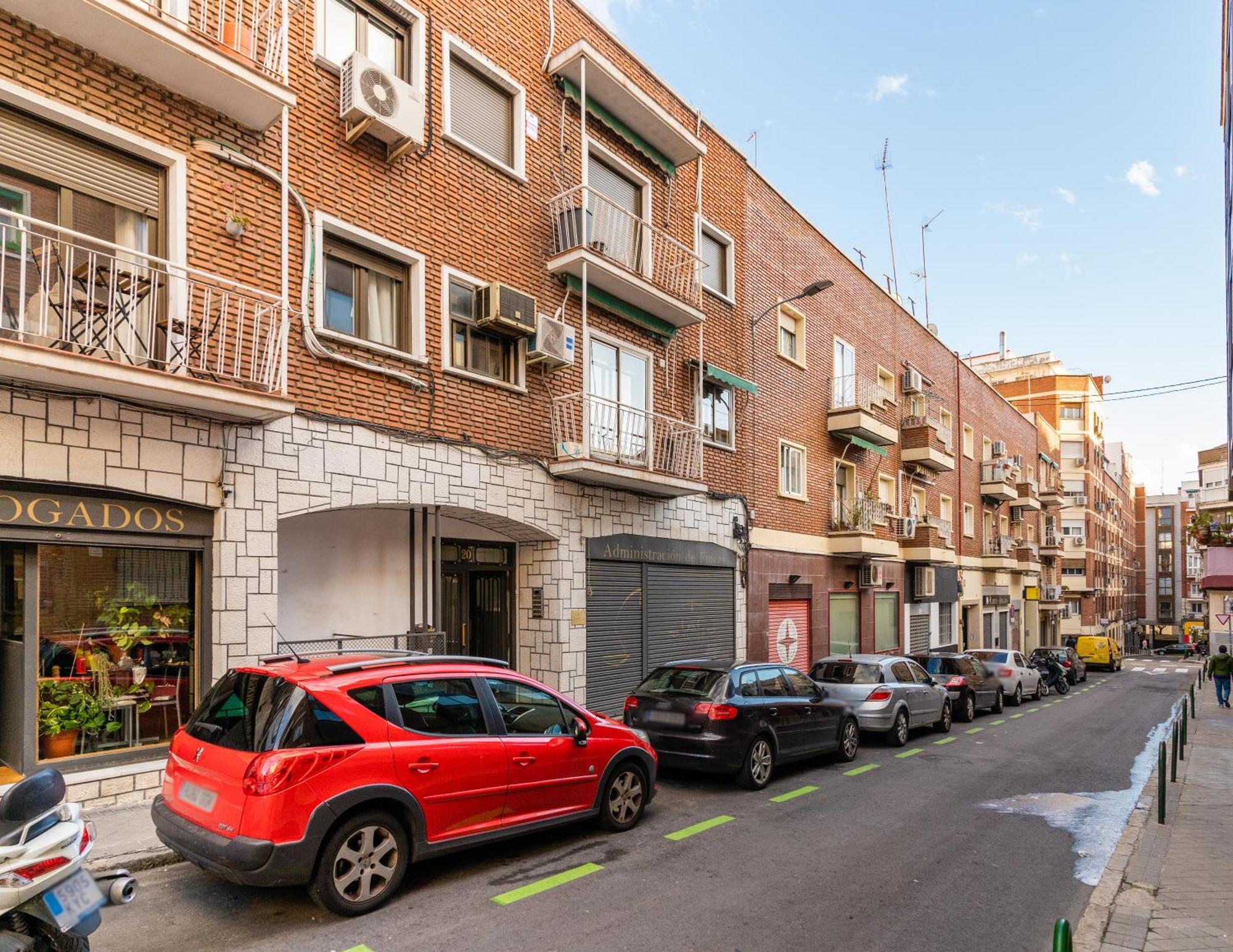 Apartment Modern With Terrace-2 Bedrooms 2 Bathrooms-tetuan *