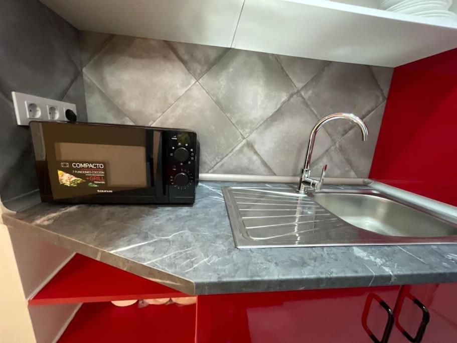 Cuore Atocha Apartment *