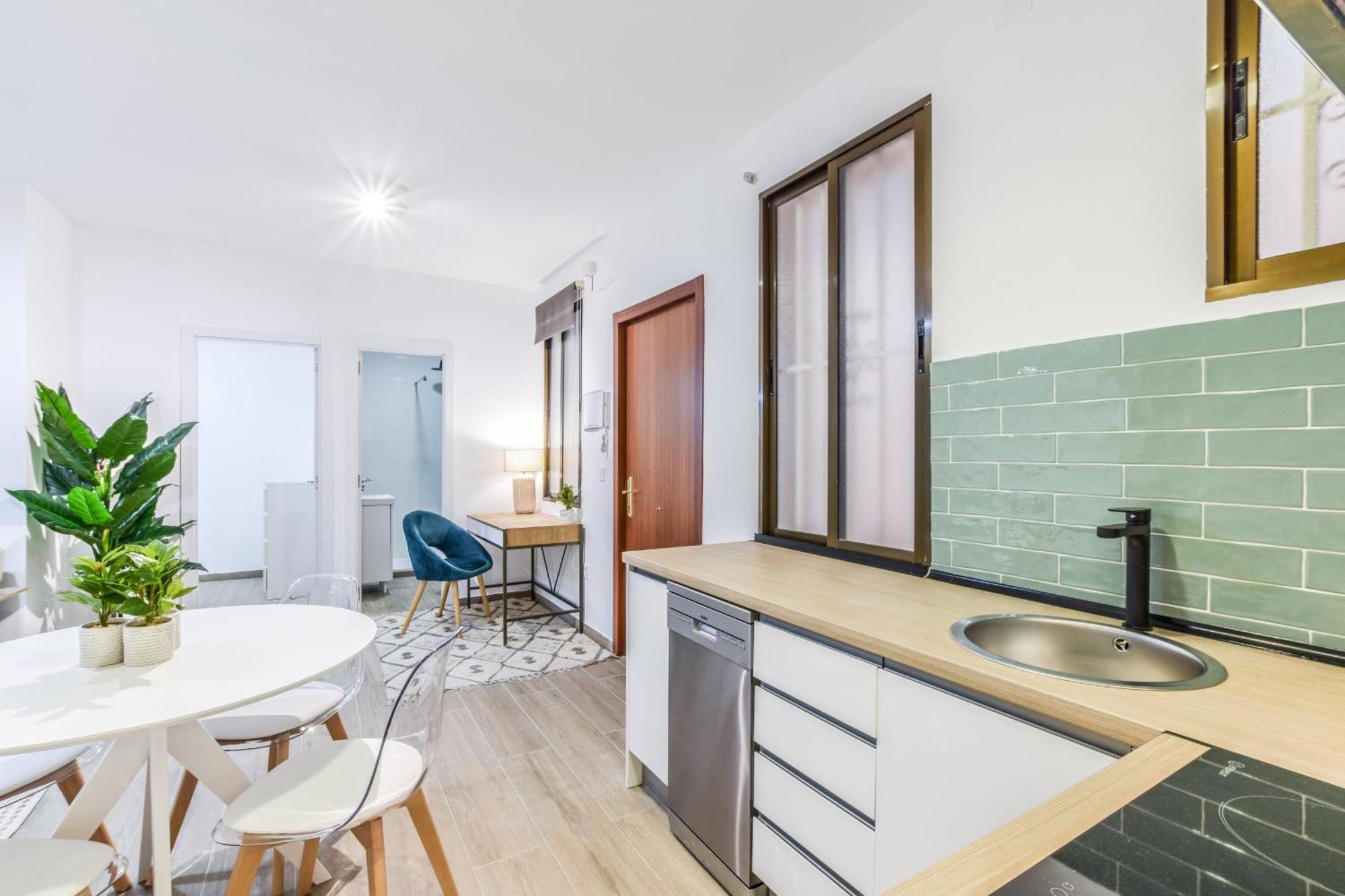 Apartamento Reformado En El Barrio De Las Letras * Madrid
