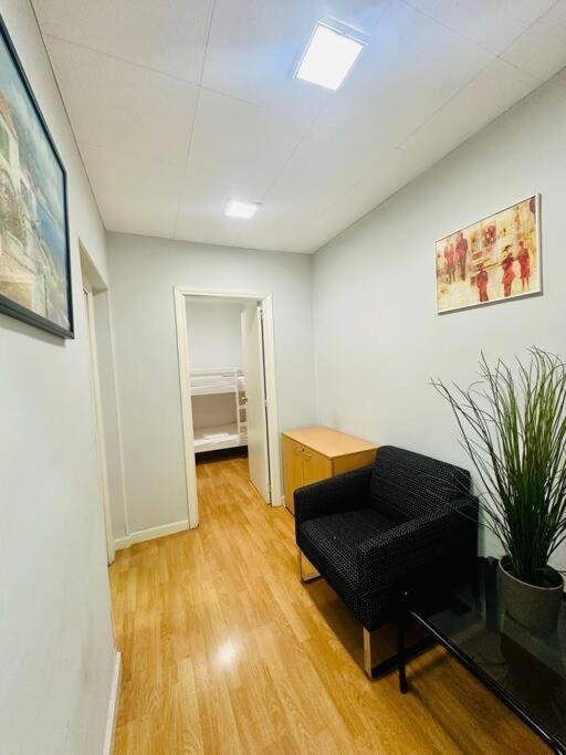 Punta Me In The Location Downtown Apartment Madrid