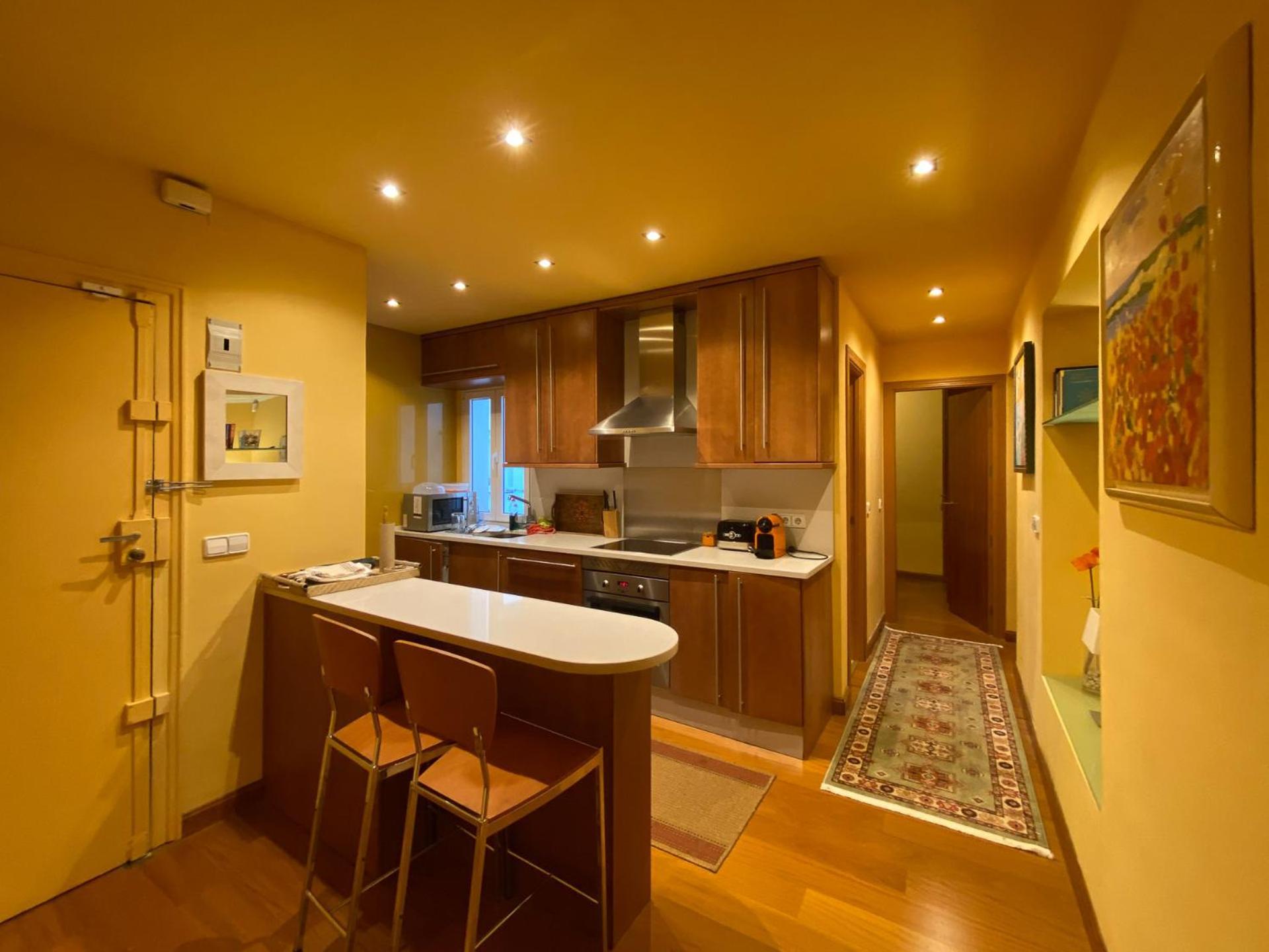 Apartamento Cozy Flat In Central With Garage Madrid