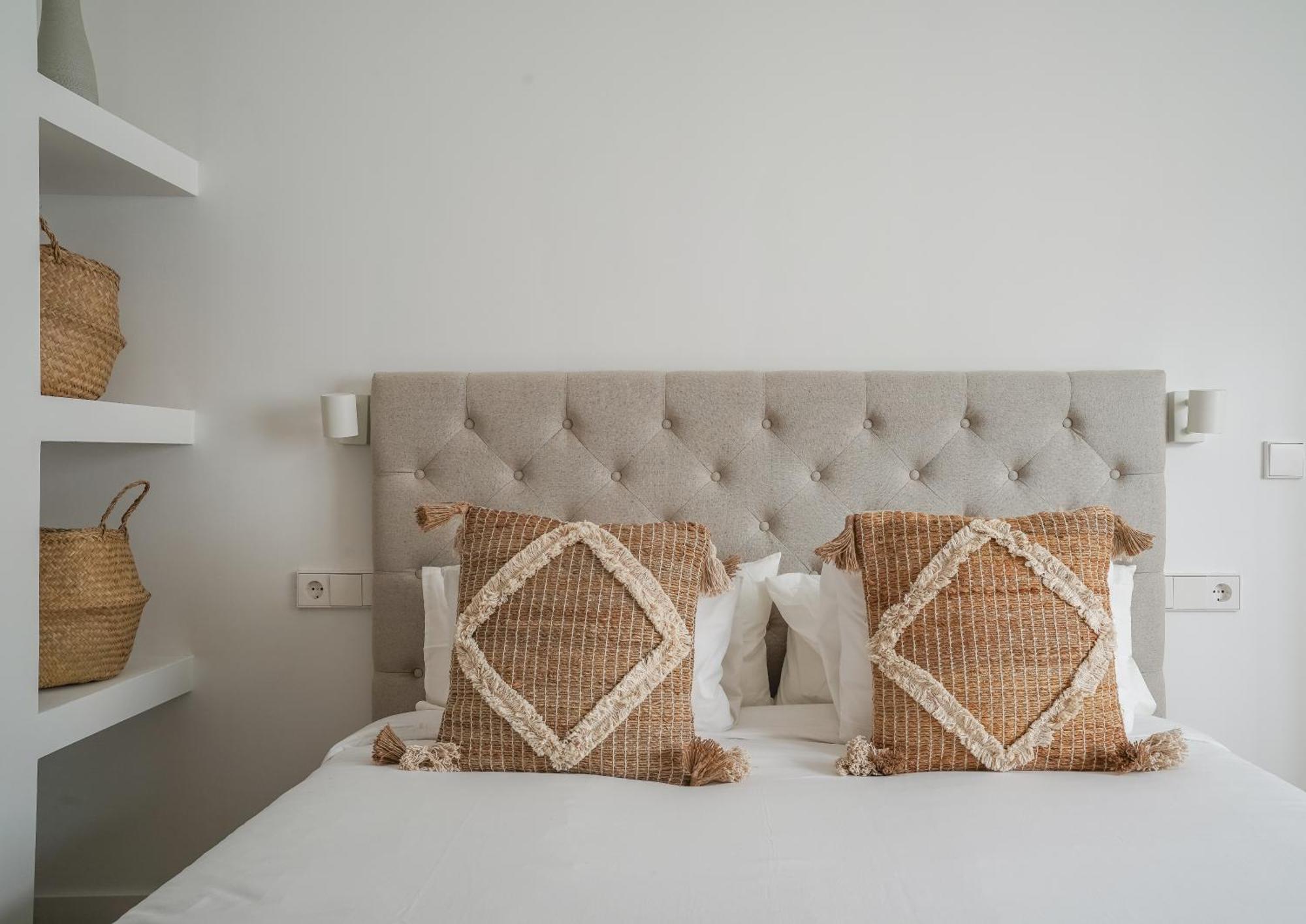 Apartment Modern Duplex-3bedrooms 3bathrooms-lavapies *