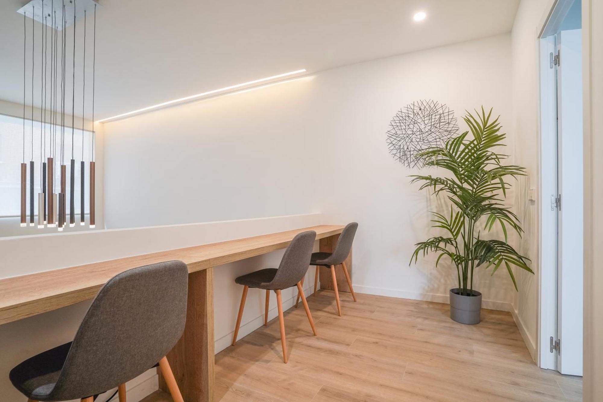 Apartment Modern Duplex-3bedrooms 3bathrooms-lavapies