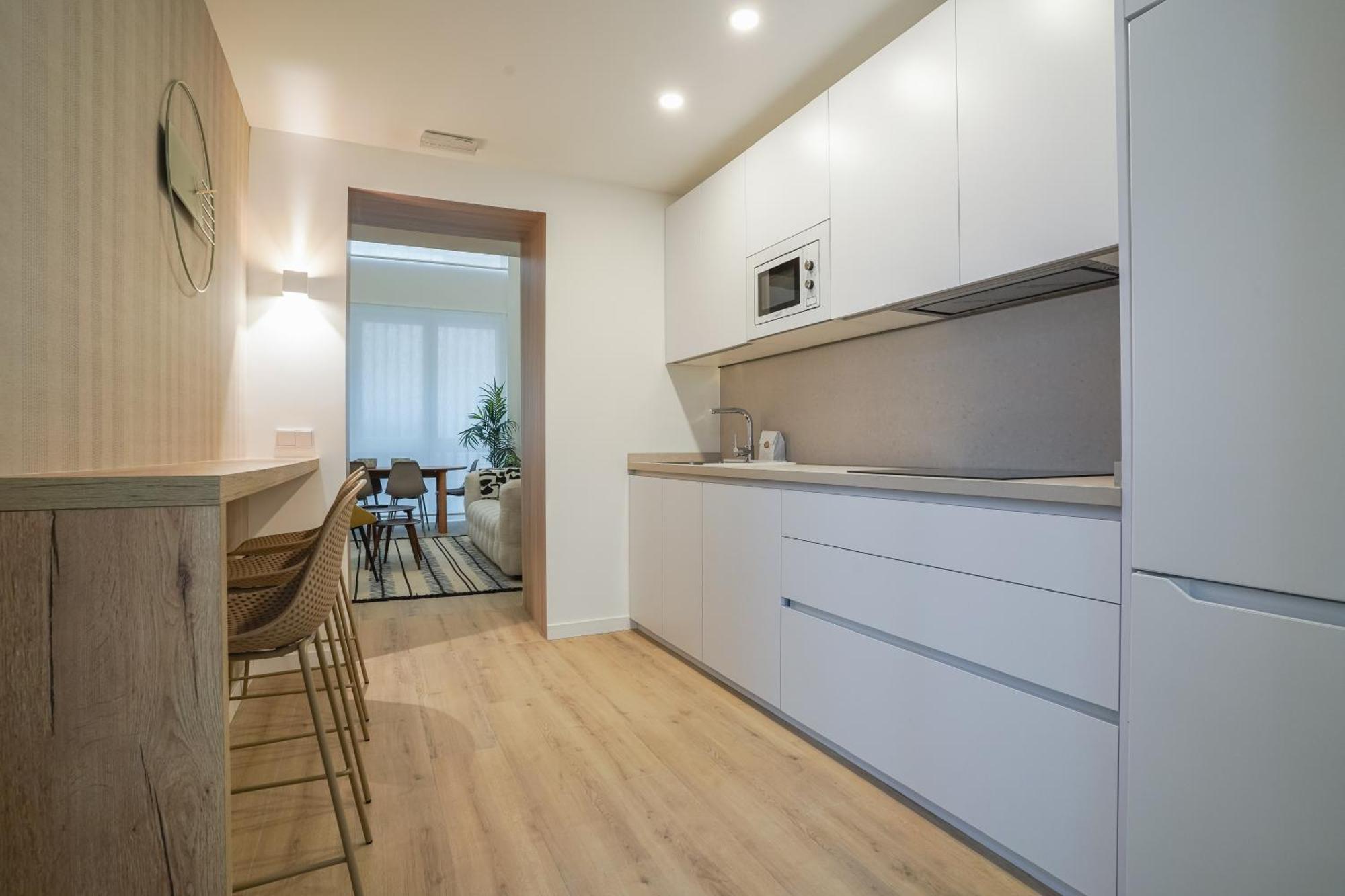 Modern Duplex-3bedrooms 3bathrooms-lavapies Apartment