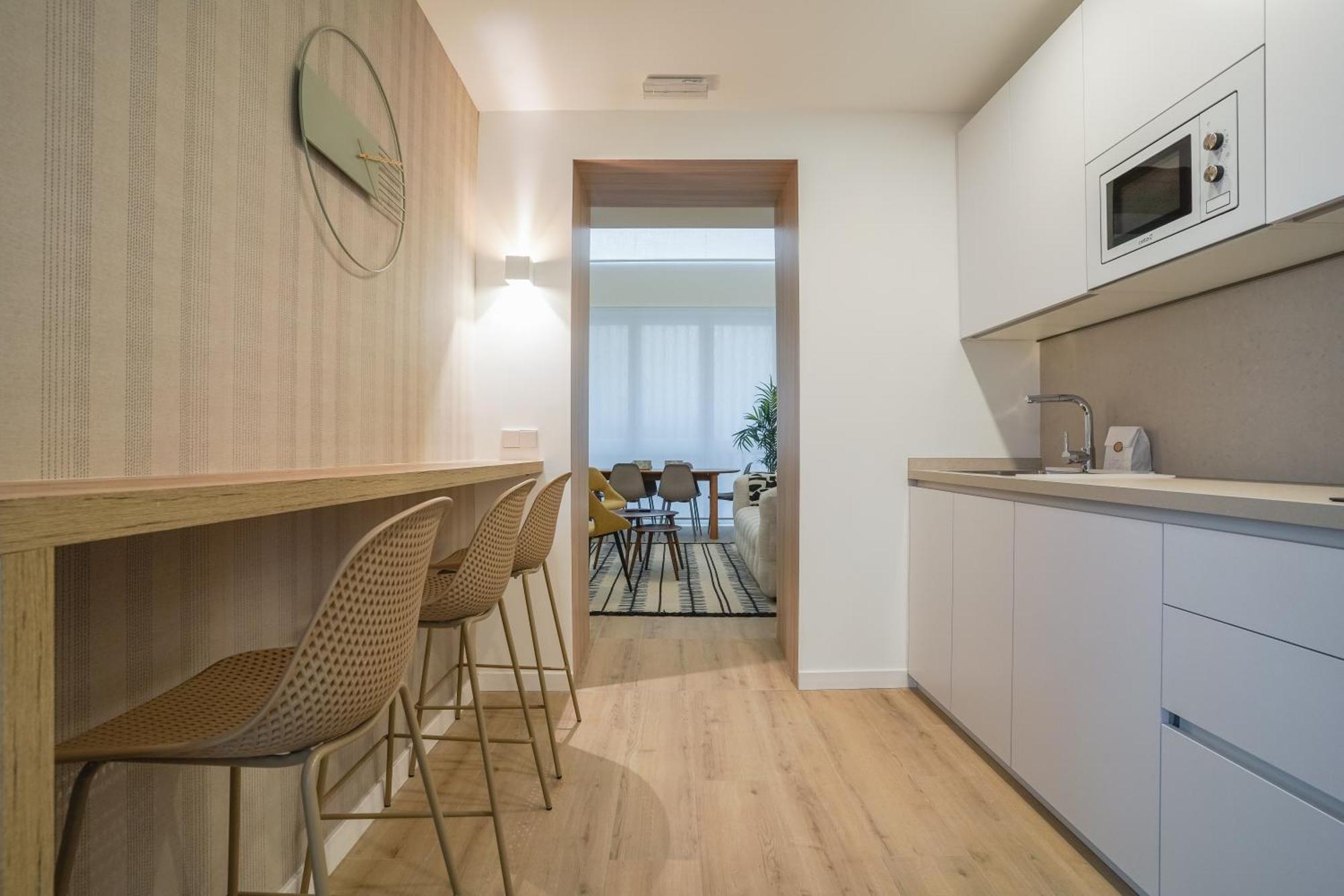 Apartment Modern Duplex-3bedrooms 3bathrooms-lavapies