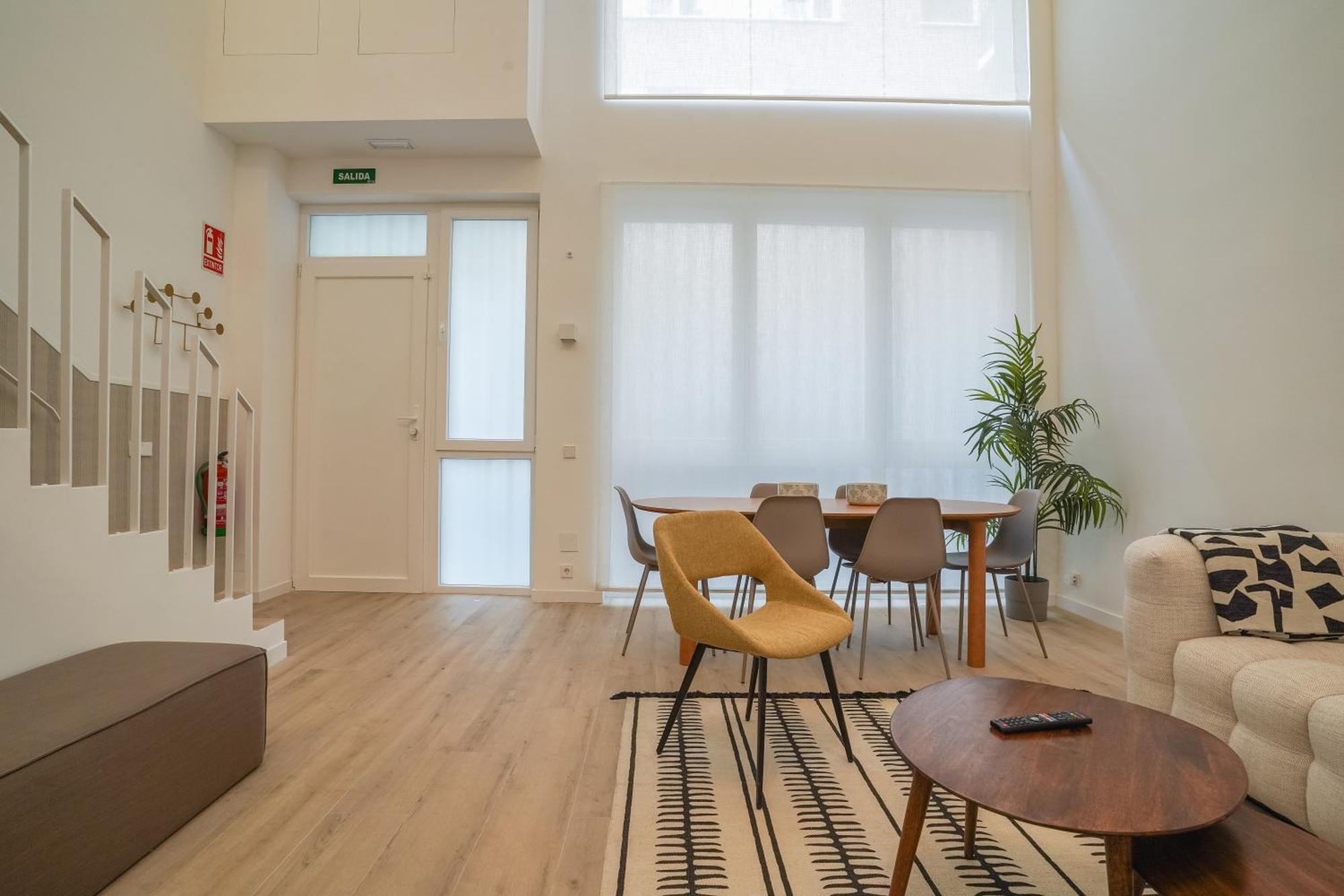 Apartment Modern Duplex-3bedrooms 3bathrooms-lavapies *