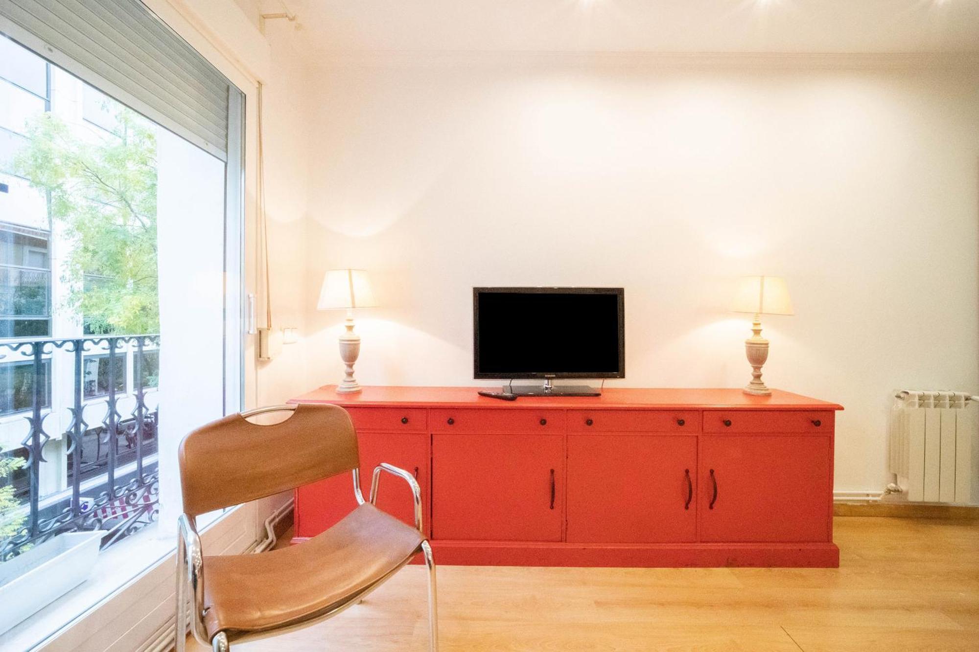 Con Encanto Y Luz En Pleno Centro Apartamento