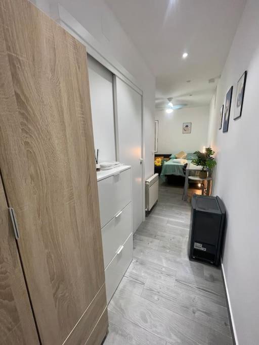 Acogedor Estudio D Junto A Metro Apartamento Madrid