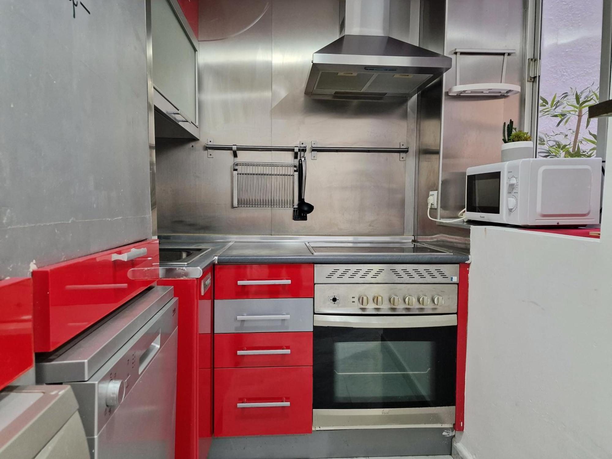 Menendez Pelayo, Loft Junto Al Retiro Apartamento