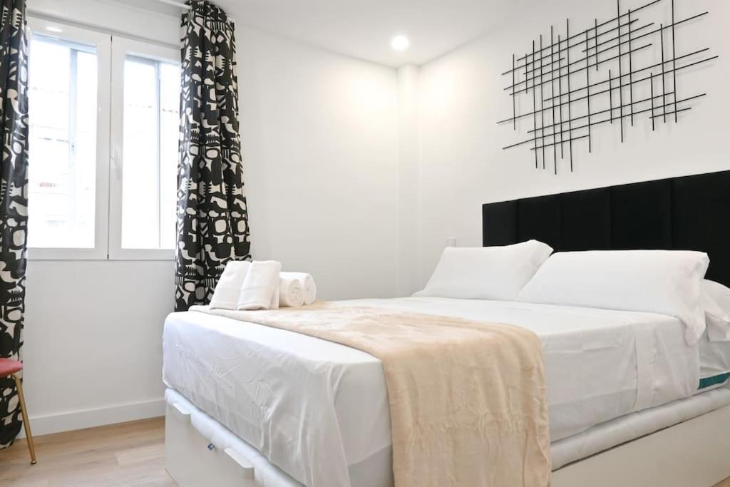 Apartamento For Amplia Casa Temporal De 3 M Vlm4 Madrid