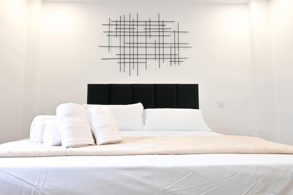Apartamento For Amplia Casa Temporal De 3 M Vlm4 Madrid