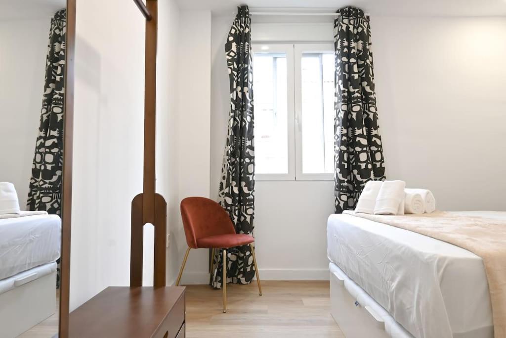 Apartamento For Amplia Casa Temporal De 3 M Vlm4 Madrid