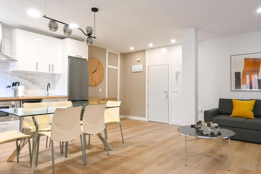 Apartamento For Amplia Casa Temporal De 3 M Vlm4 Madrid